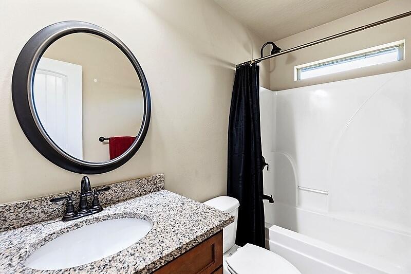 KAITLYNS PRESERVE LOT 20 - Residential