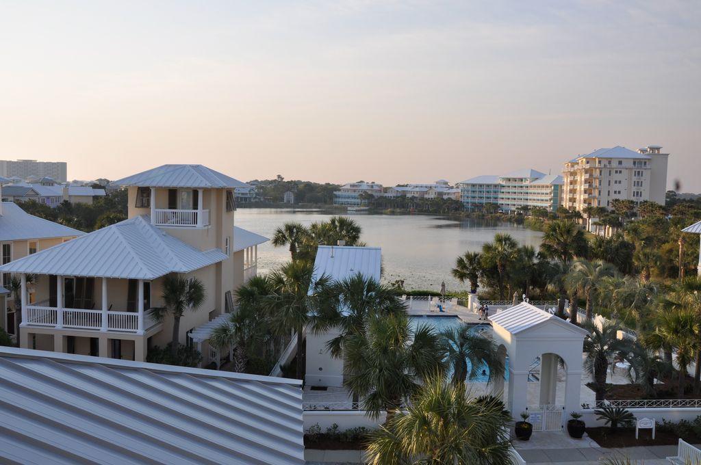 CARILLON BEACH - Residential