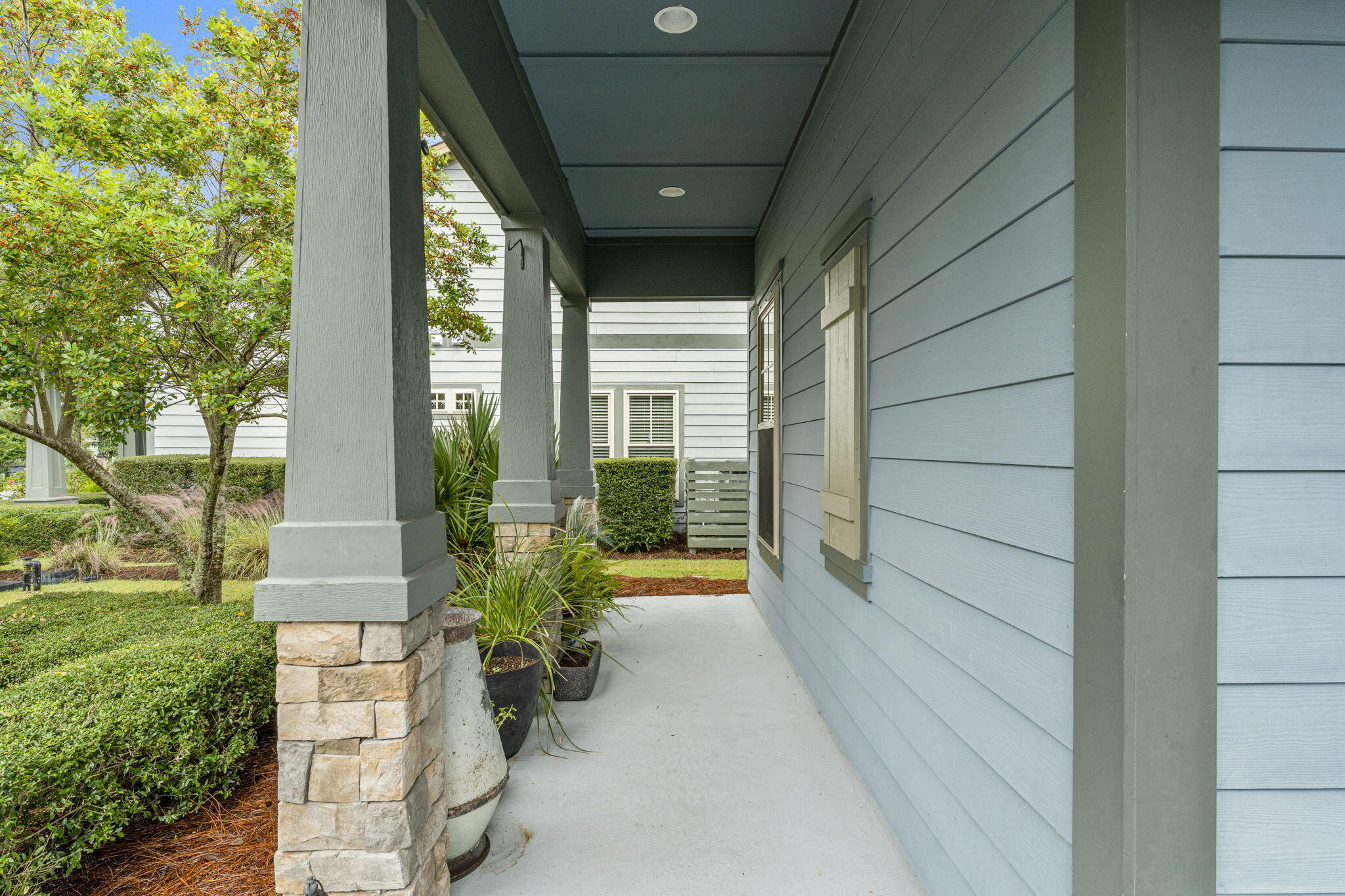 Wild Heron - Residential