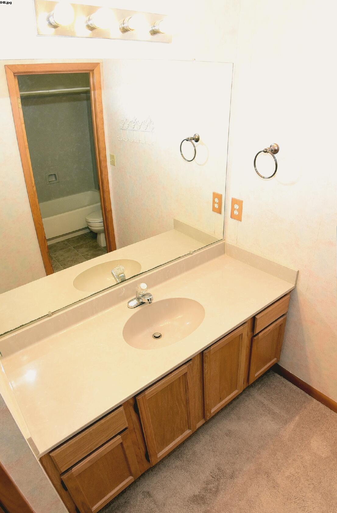 CEDAR RIDGE - Residential Lease