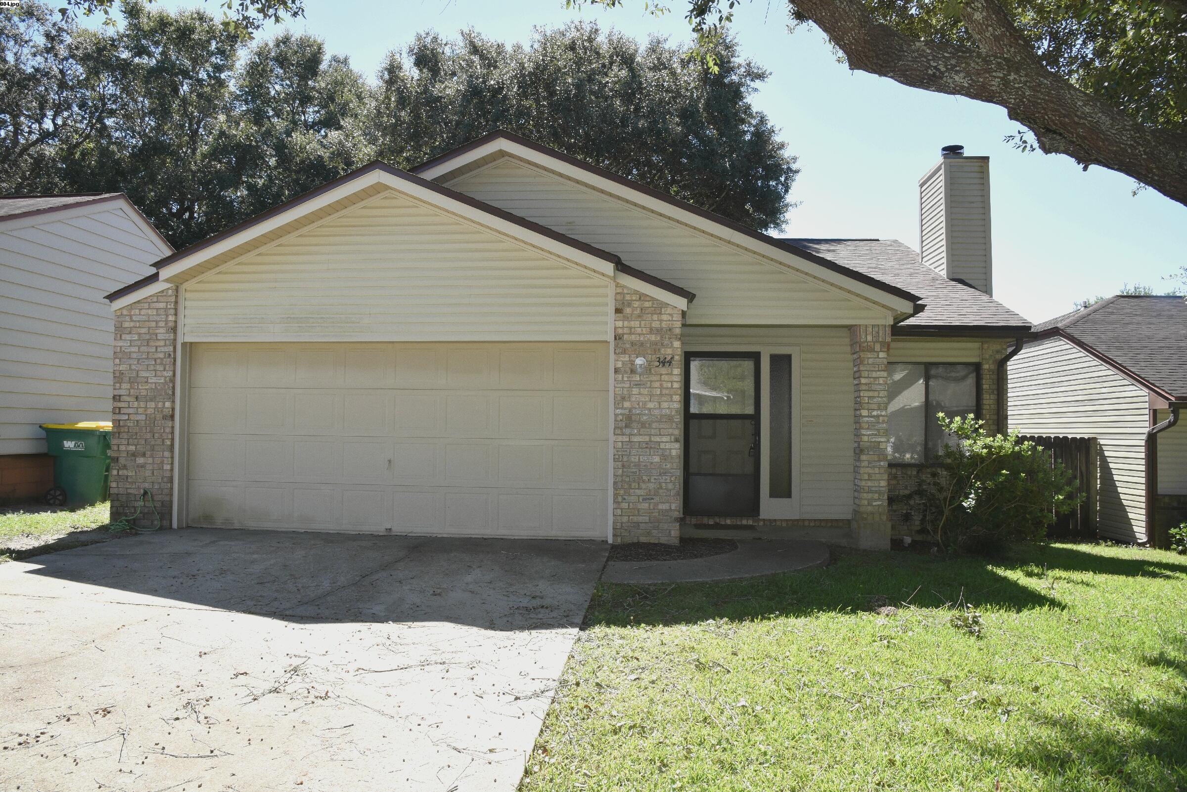 CEDAR RIDGE - Residential Lease