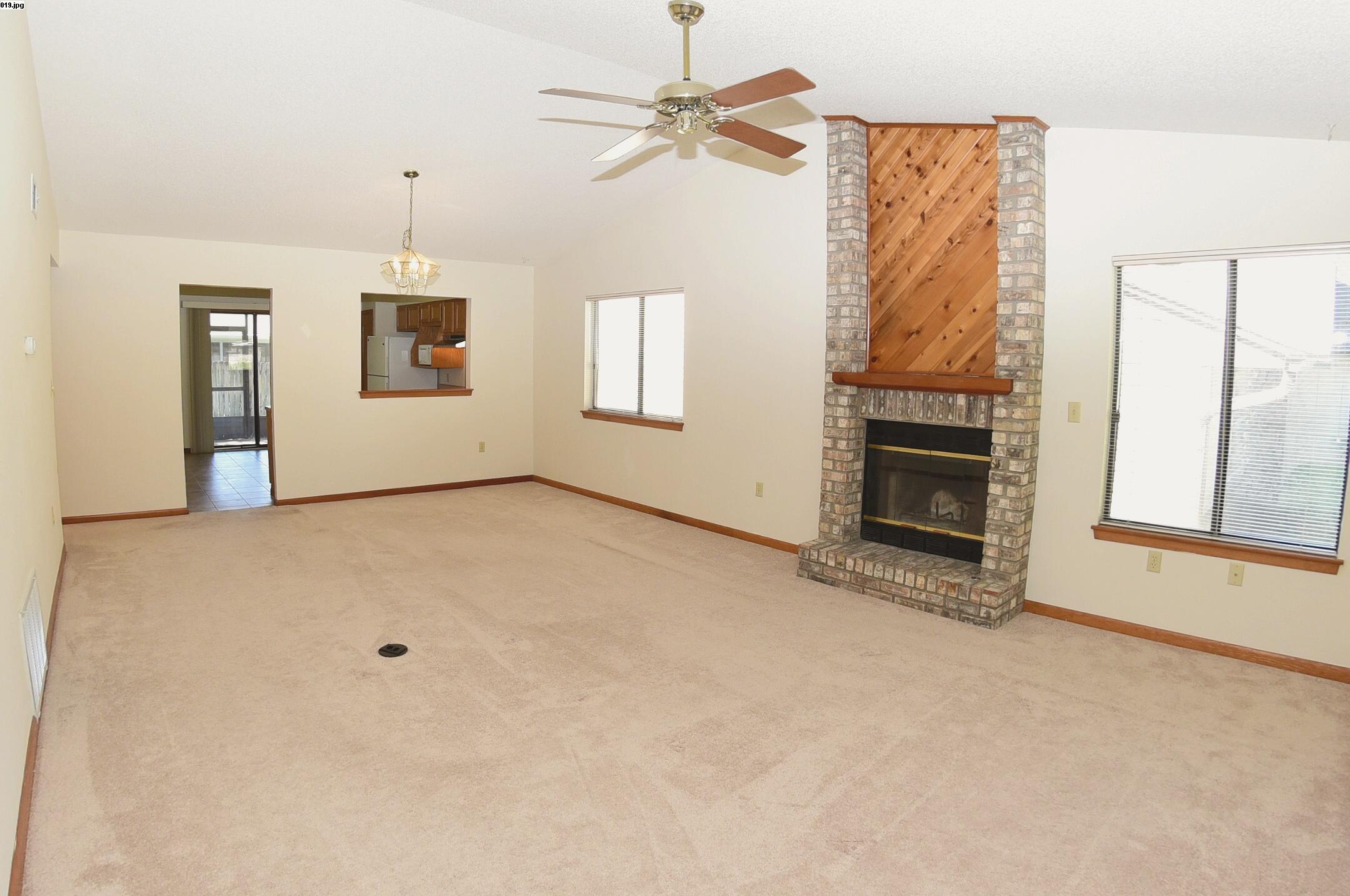 CEDAR RIDGE - Residential Lease