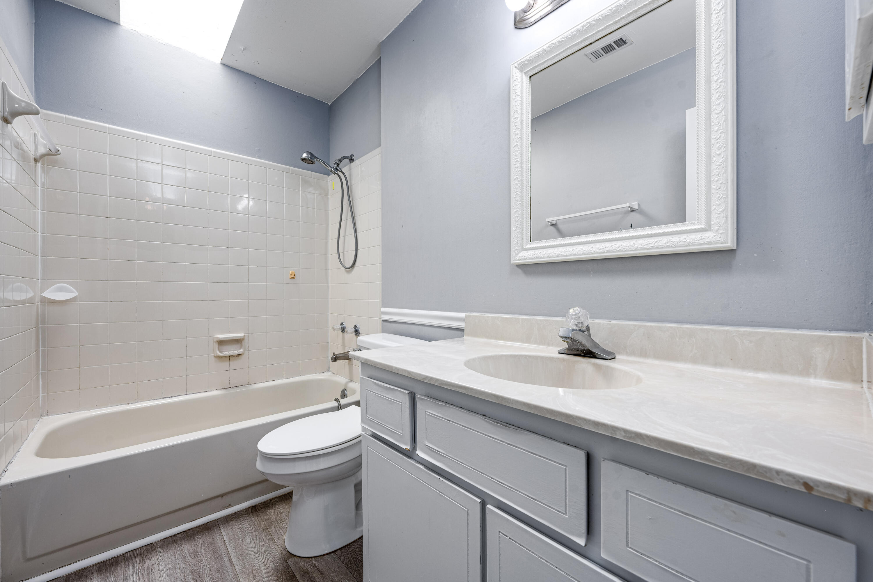 CANDLEWOOD VILLAGE - Residential