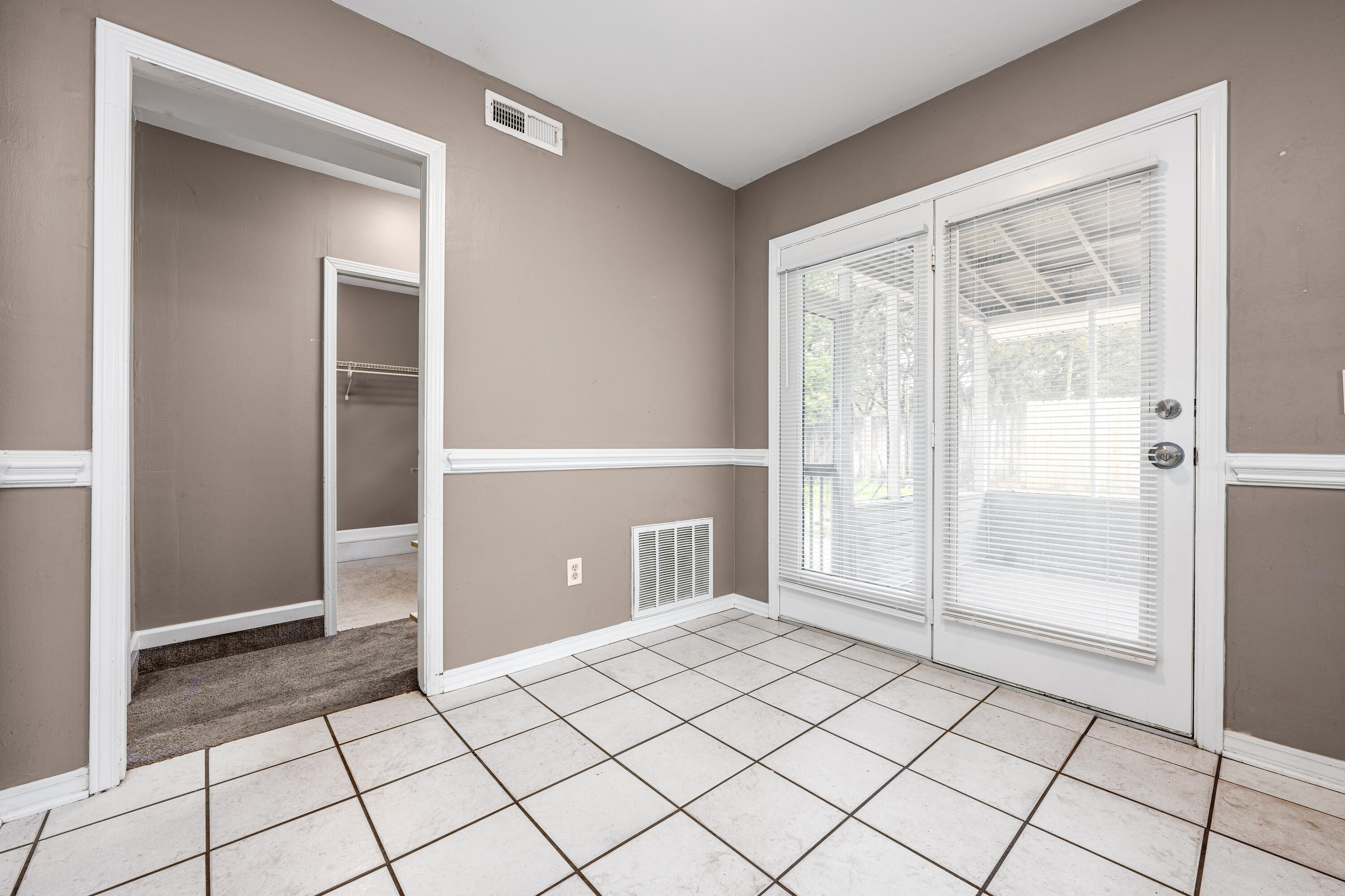 CANDLEWOOD VILLAGE - Residential