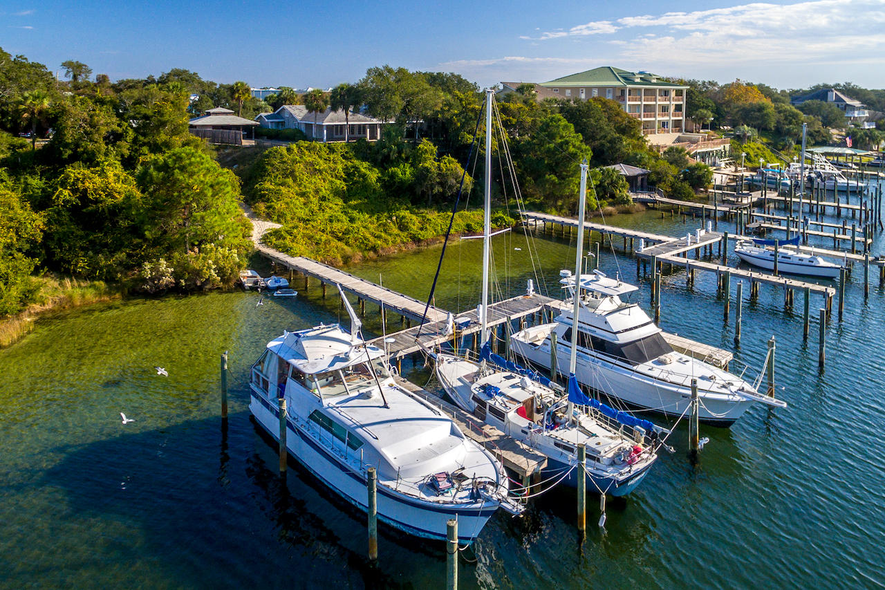 The Enclaves on the Harbor - Land