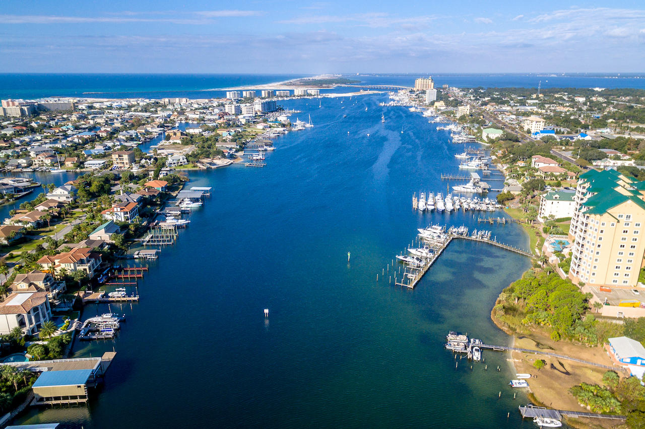 The Enclaves on the Harbor - Land