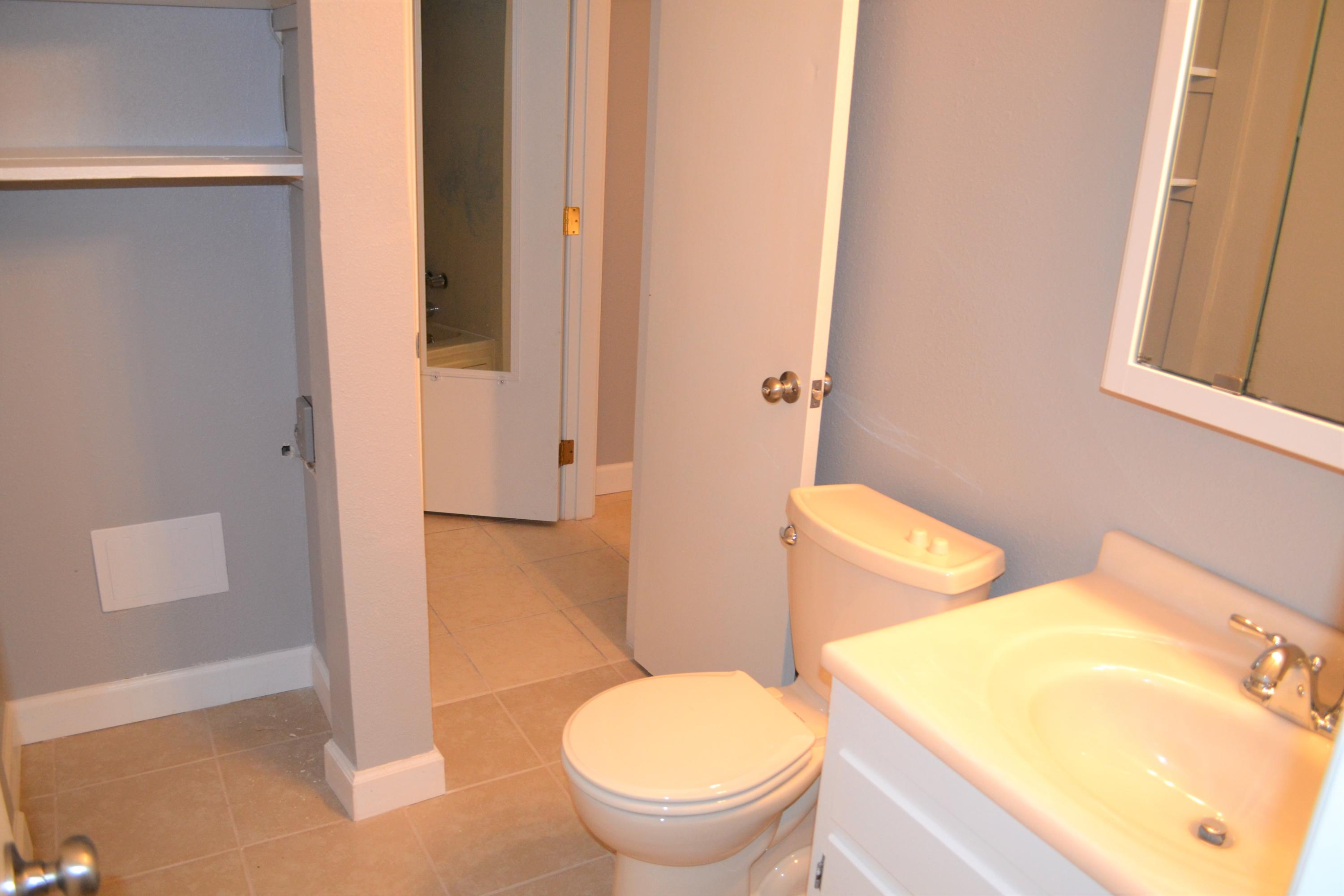 WINTHROP PLACE - Residential