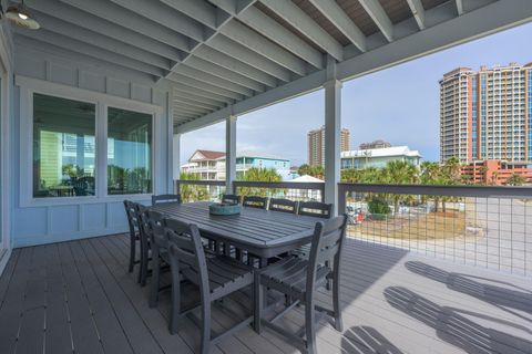 A home in Pensacola Beach