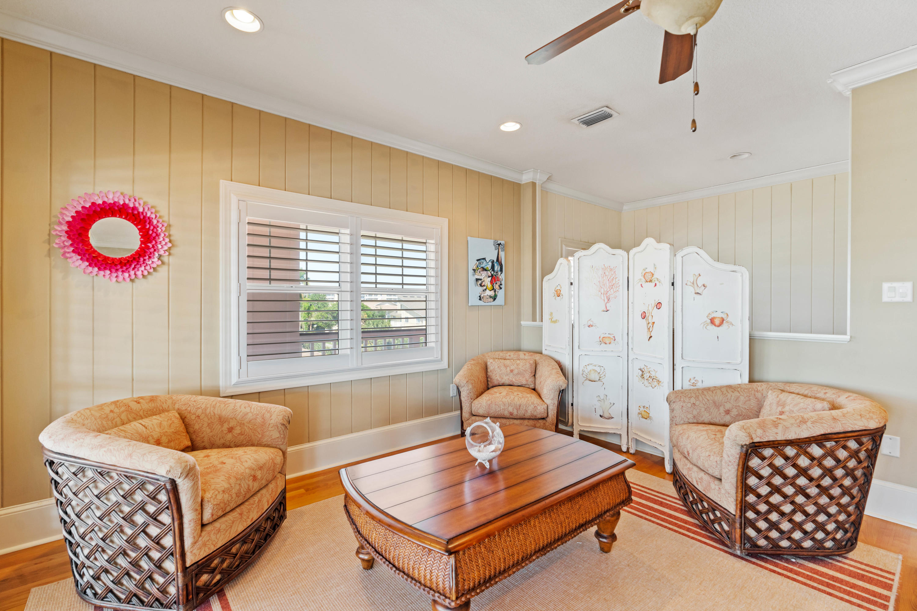 HOLIDAY ISLE - Residential