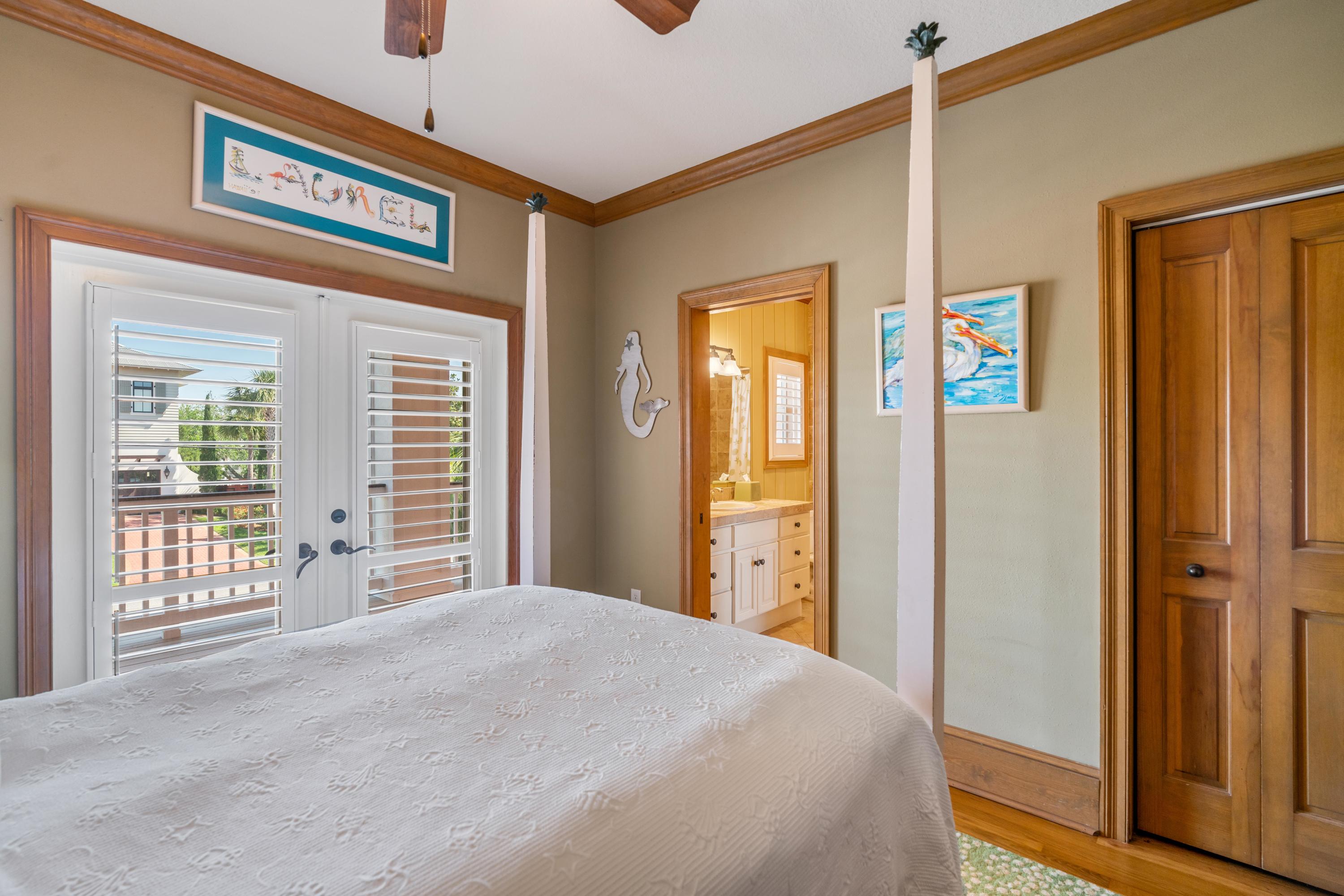 HOLIDAY ISLE - Residential