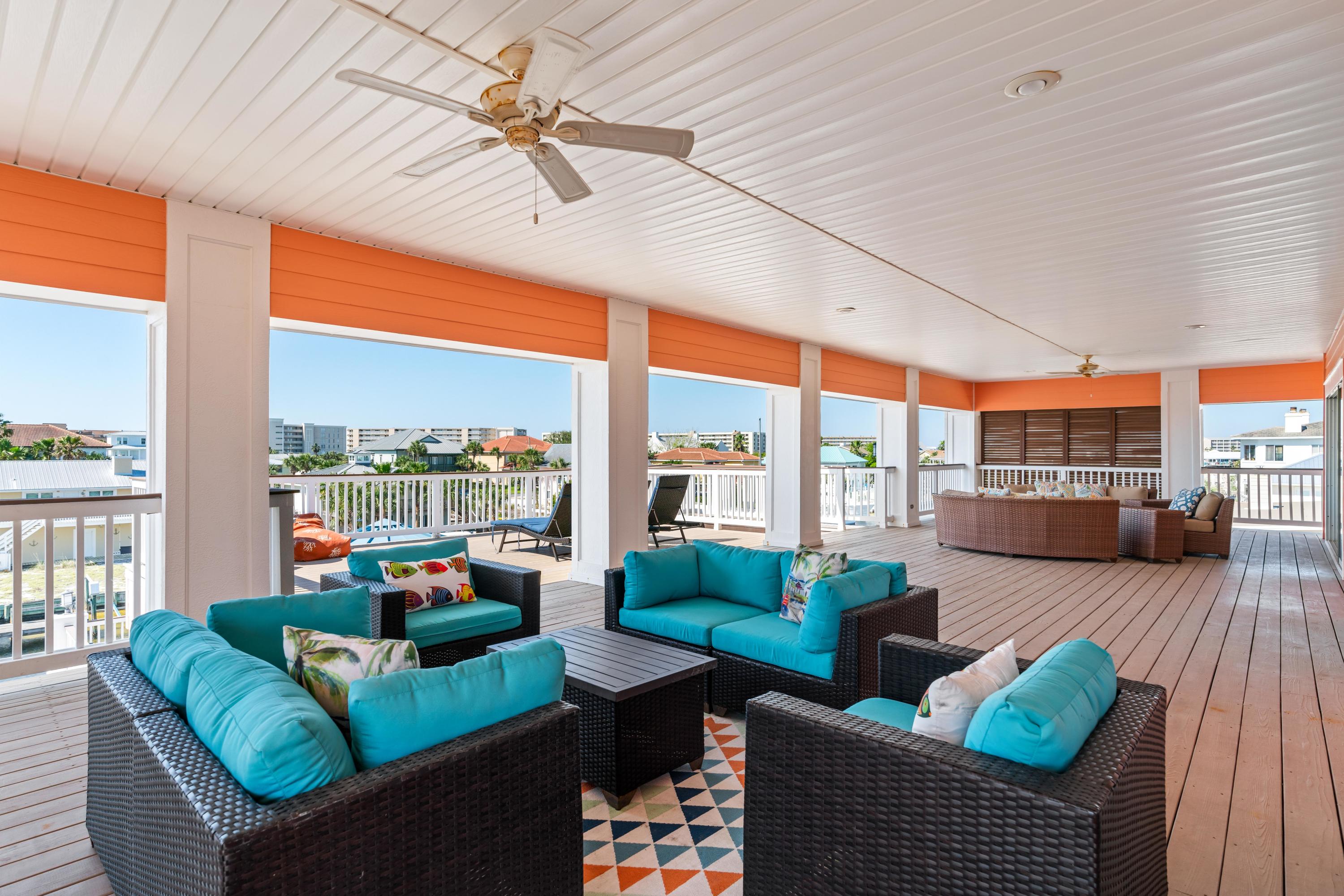 HOLIDAY ISLE - Residential