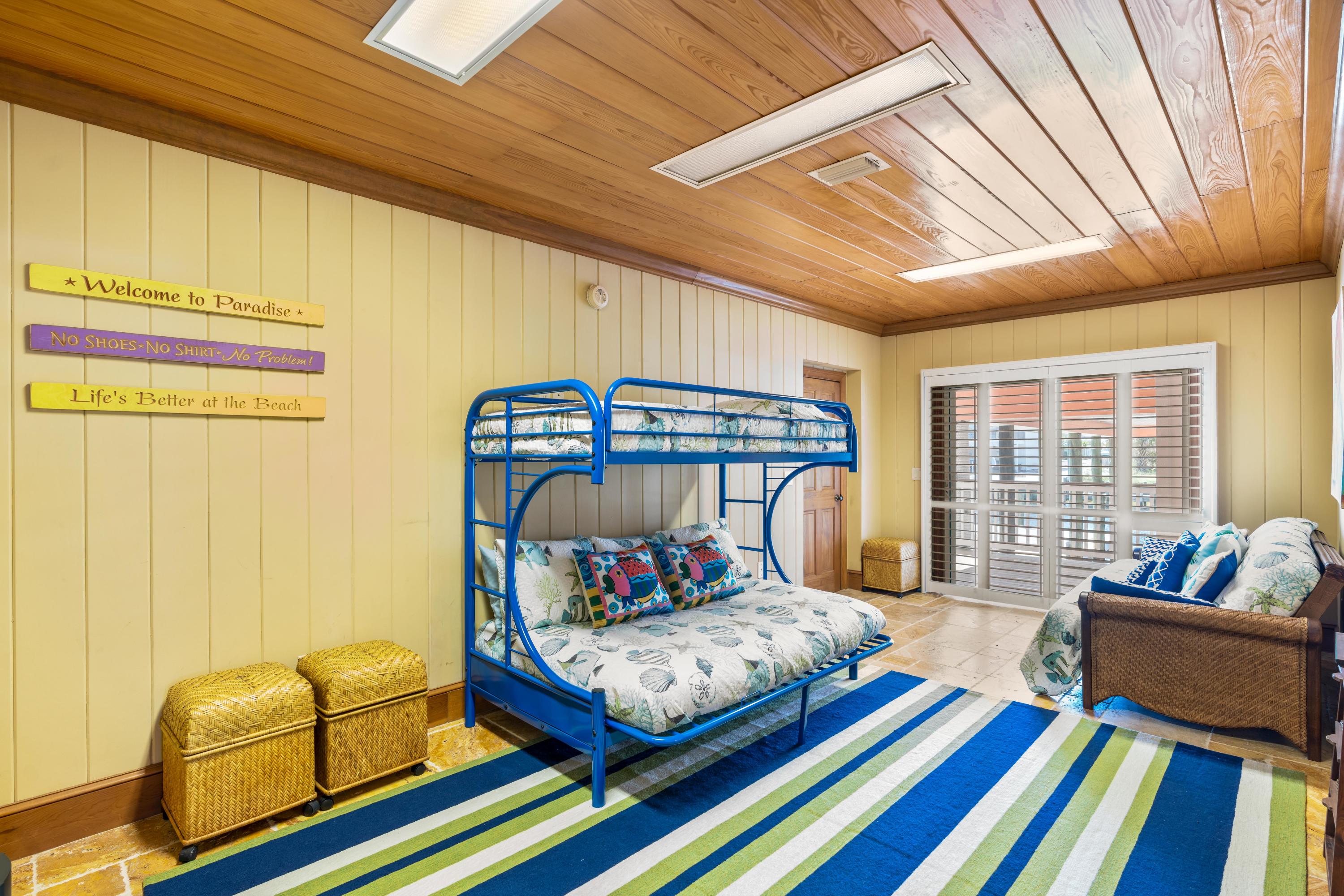 HOLIDAY ISLE - Residential