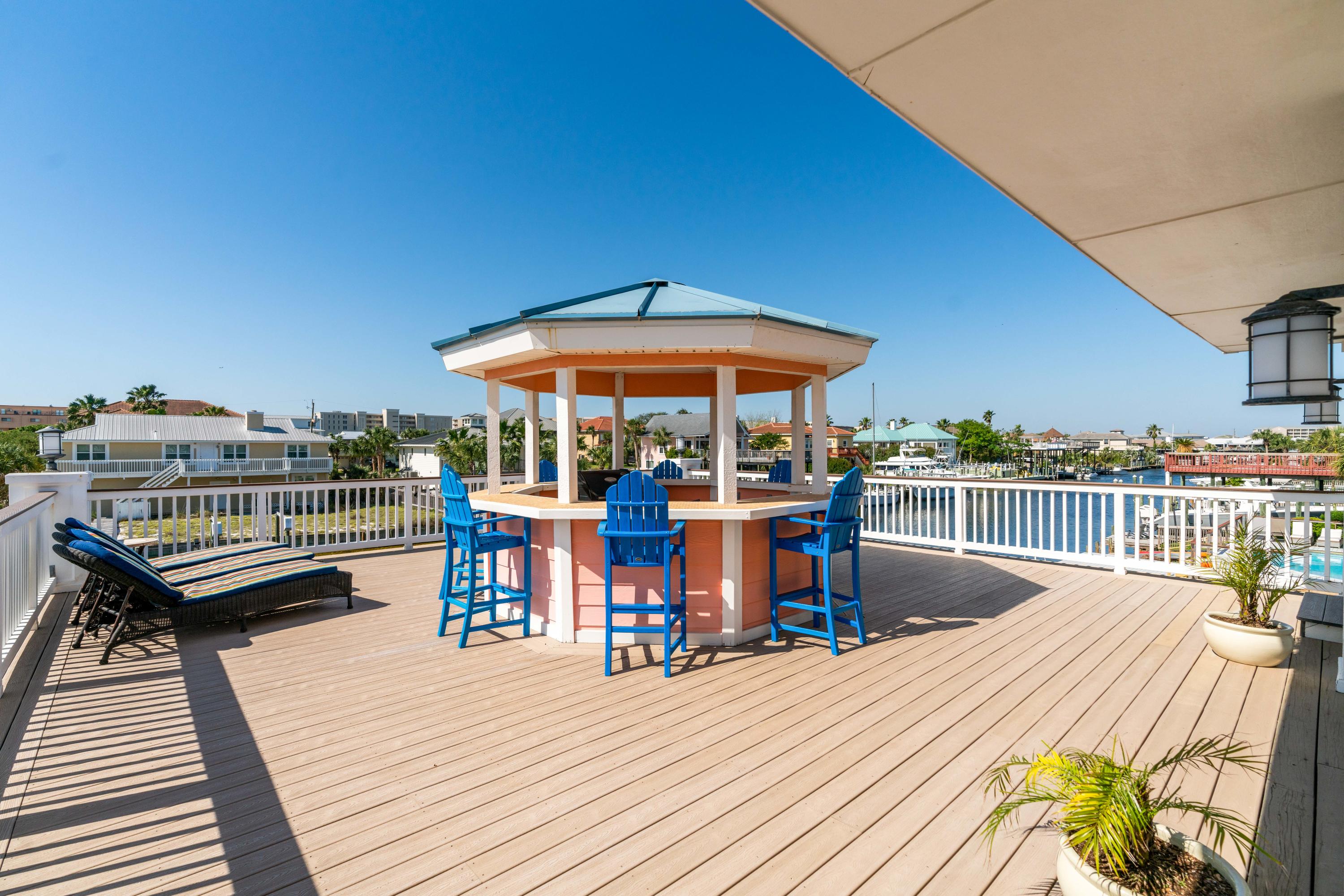 HOLIDAY ISLE - Residential