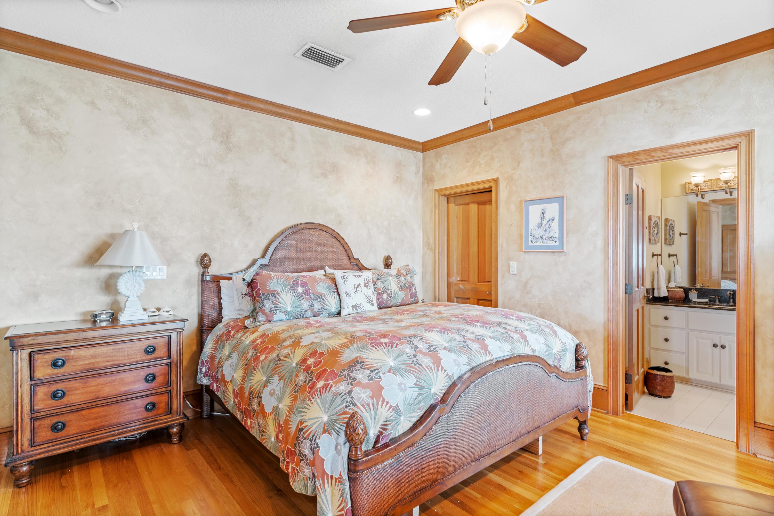 HOLIDAY ISLE - Residential