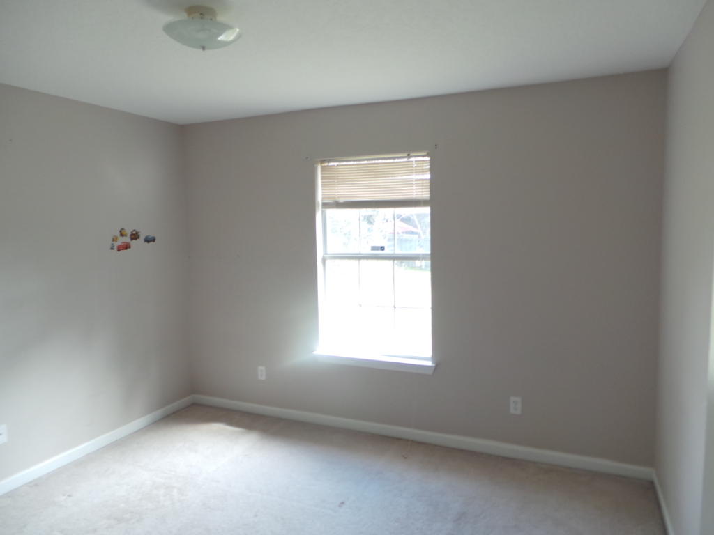 NAVARRE S/D 2ND ADDN - Residential