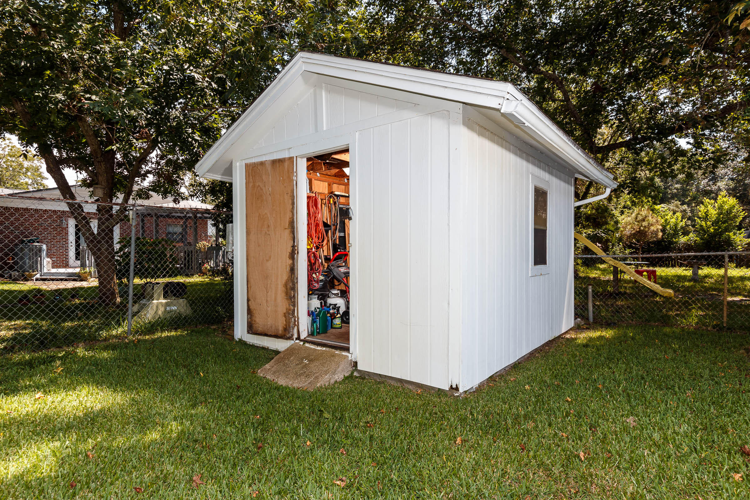 HOWARD S/D - Residential