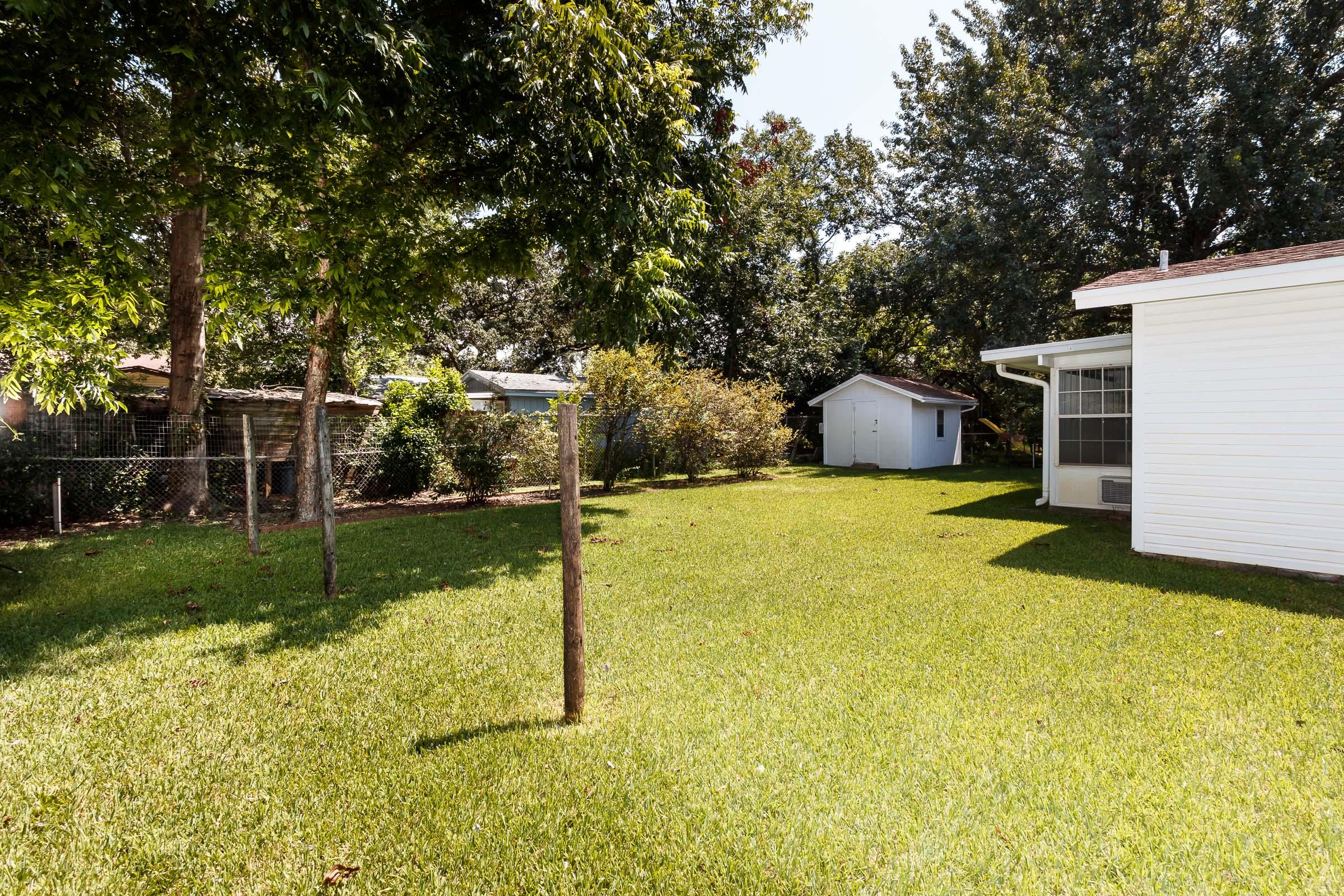 HOWARD S/D - Residential