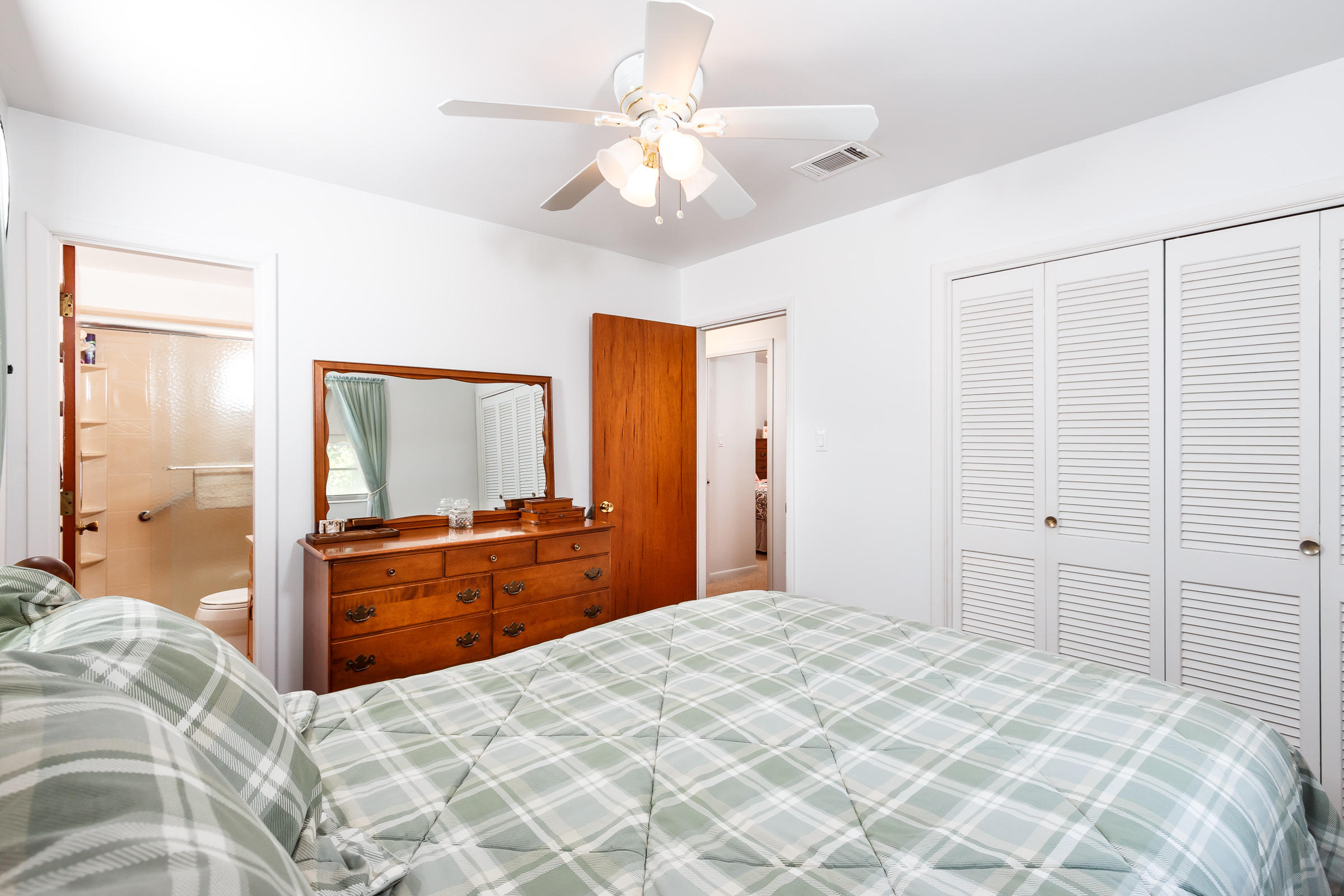 HOWARD S/D - Residential