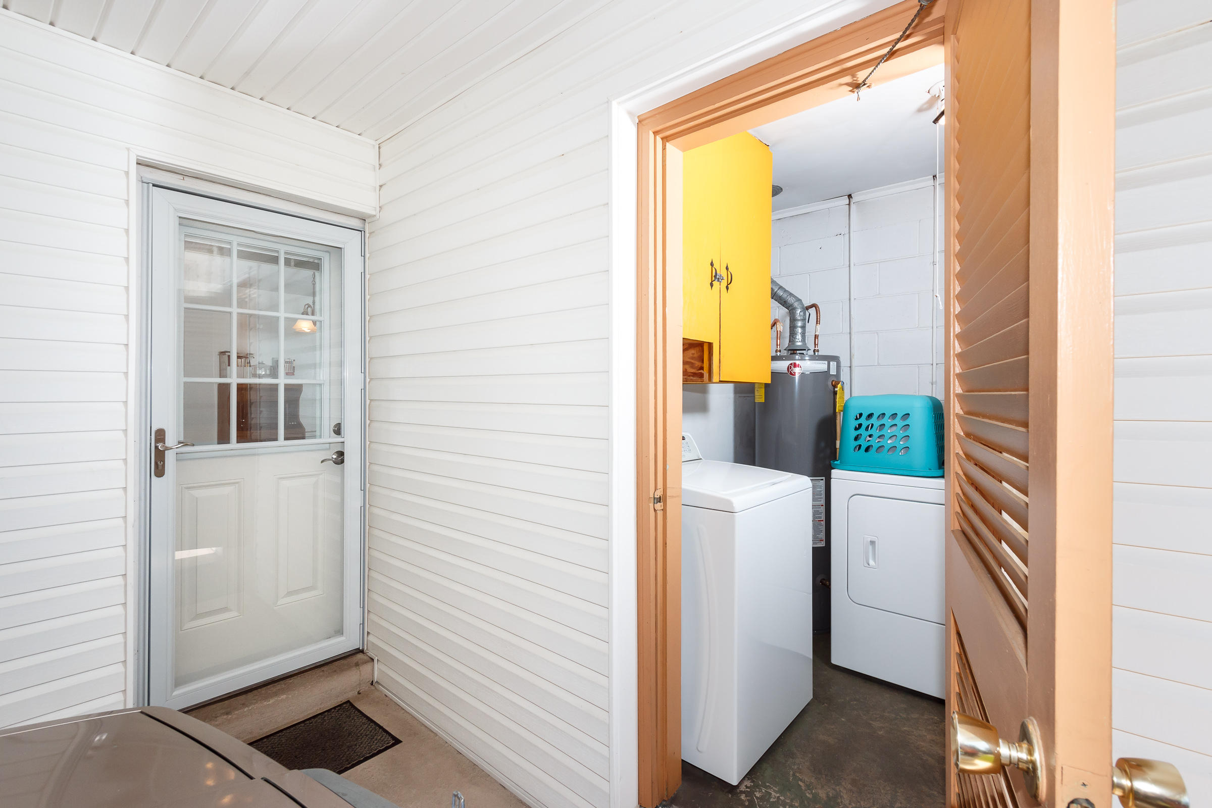 HOWARD S/D - Residential