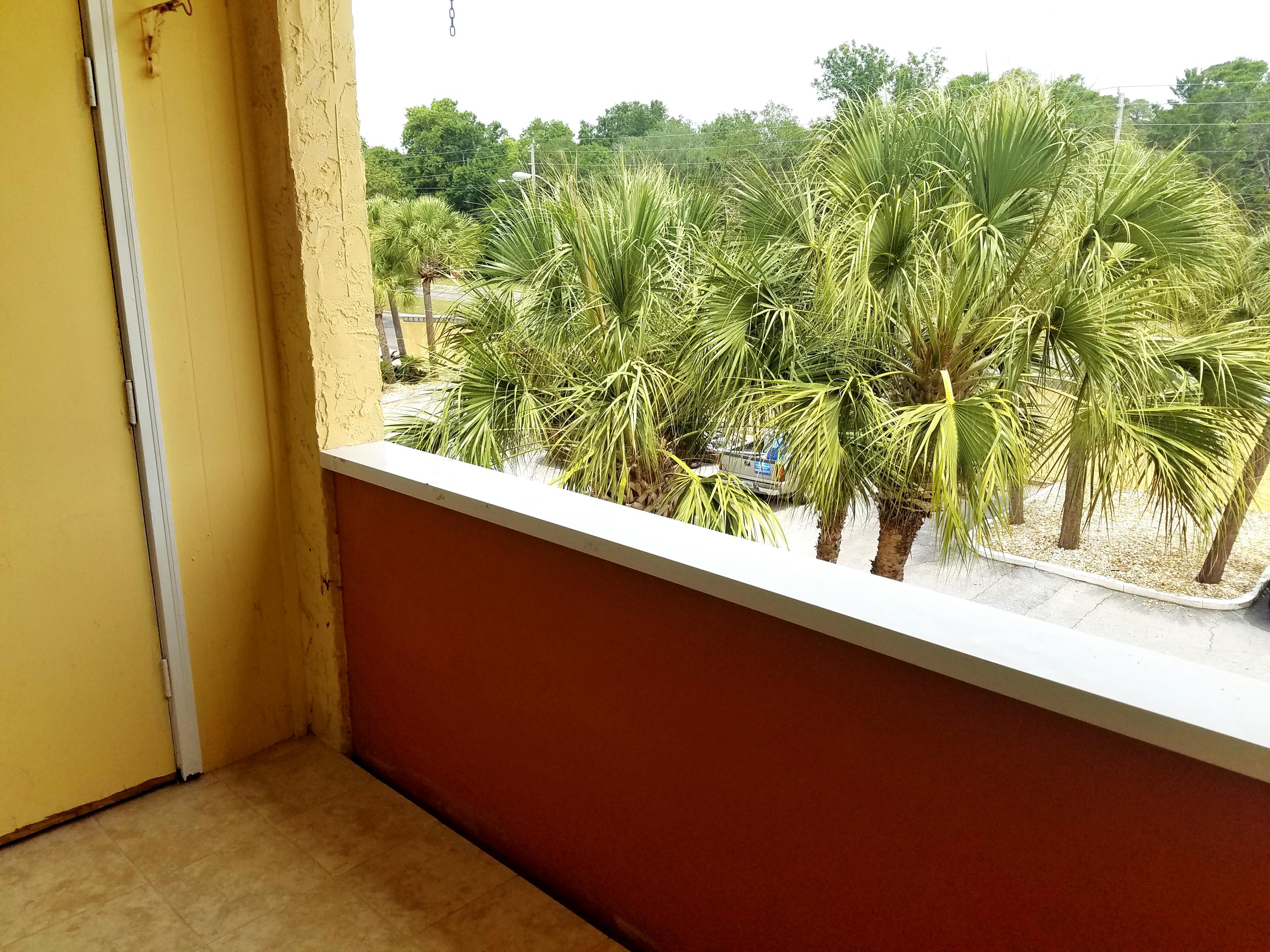 CEDARS CONDO - Residential