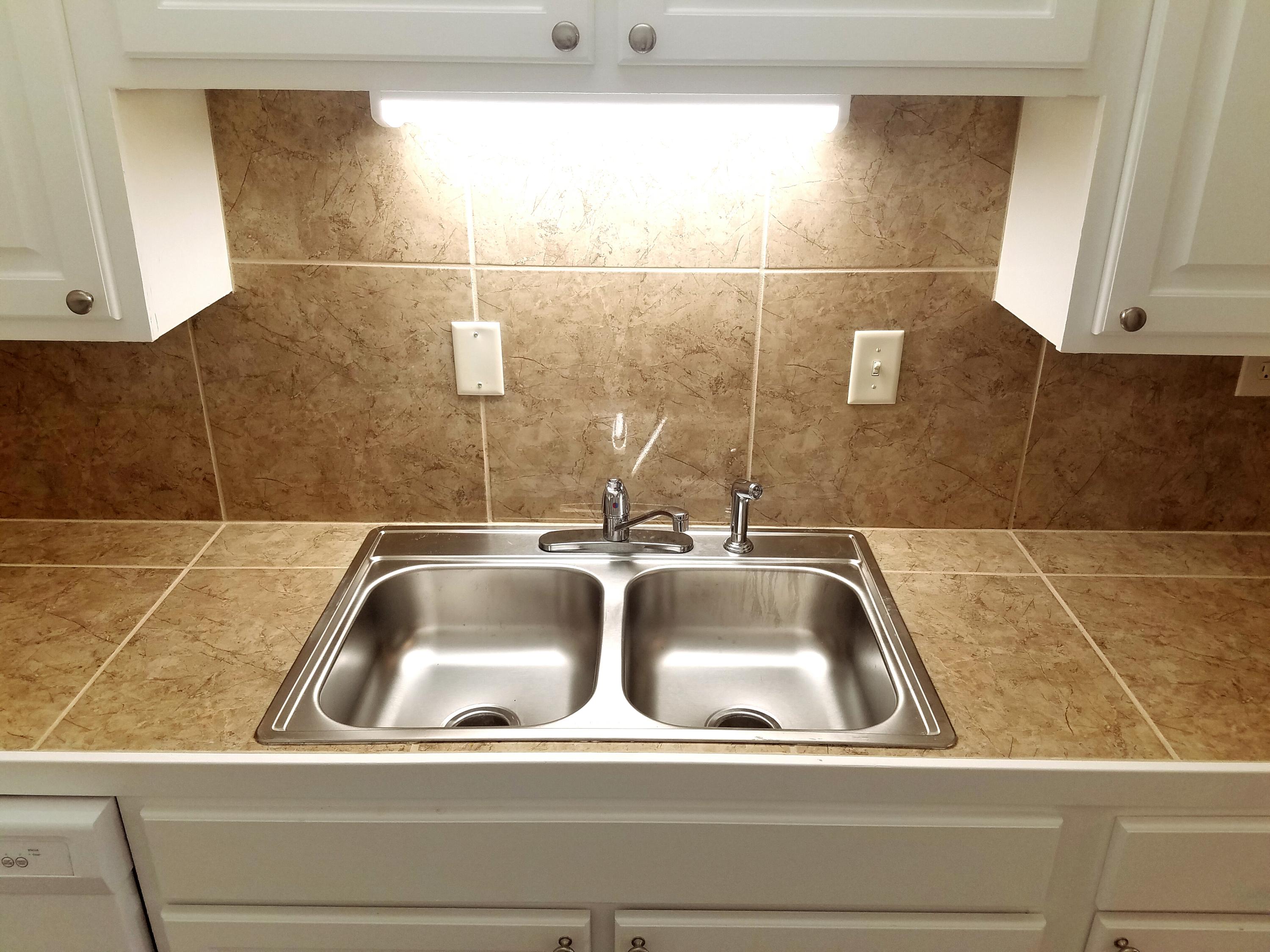 CEDARS CONDO - Residential