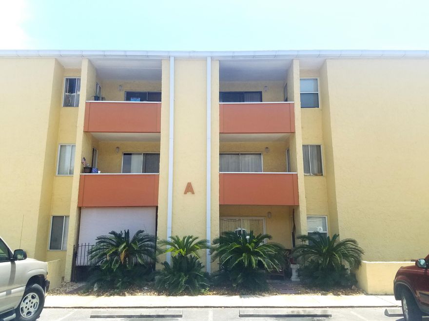 Are you looking for a great rental property, that is move in ready? Look no further!! This 2 bedroom, 1 bathroom unit has been completely repainted, new dishwasher, new hot water heater, and new carpet! Enjoy the beautiful views from the community swimming pool or take a walk down by the water. These units are great for rentals or for vacation getaway. Call today before its gone!