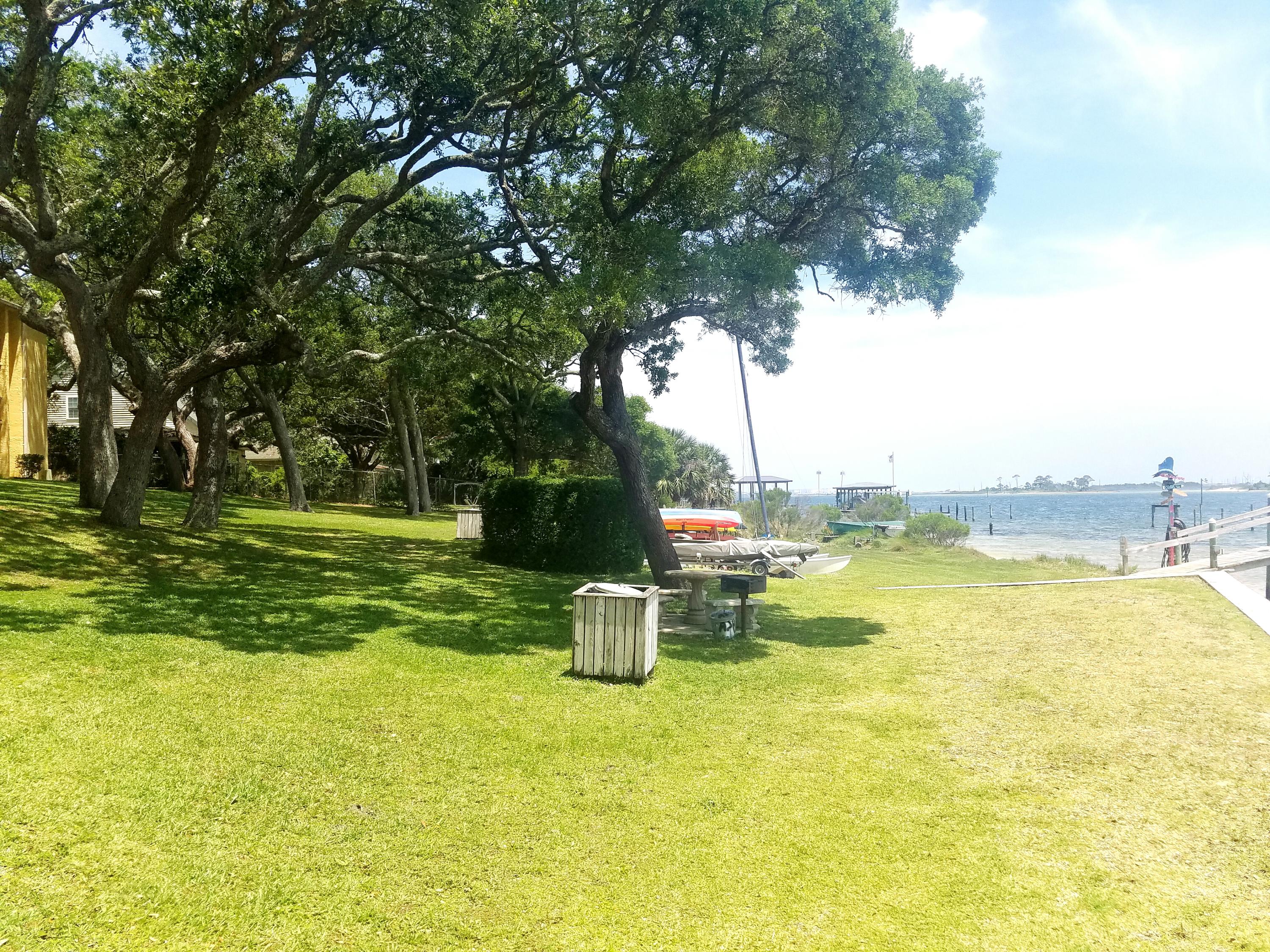 CEDARS CONDO - Residential