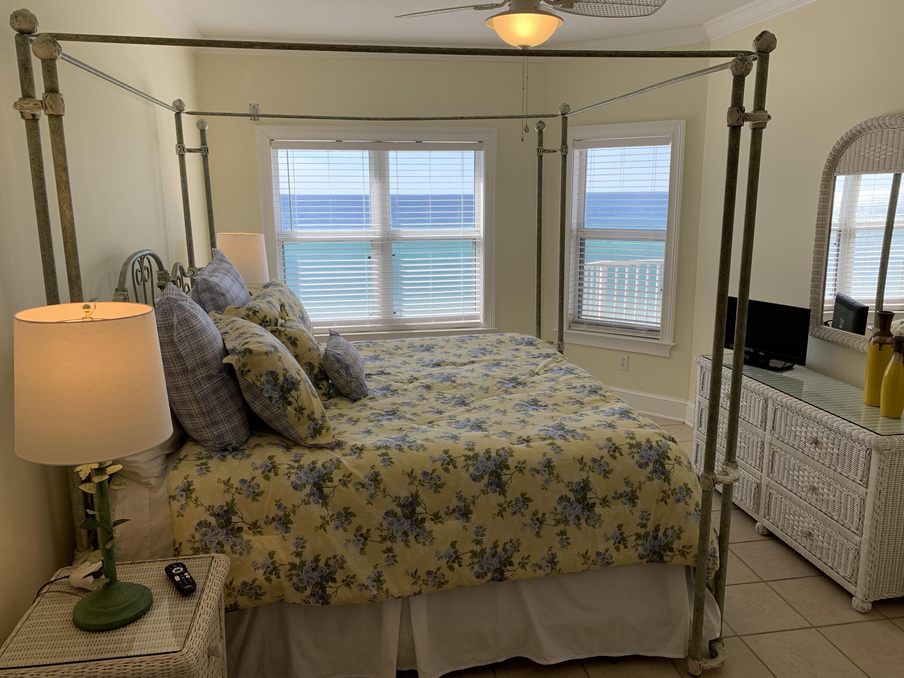 CRYSTAL DUNES CONDO - Residential