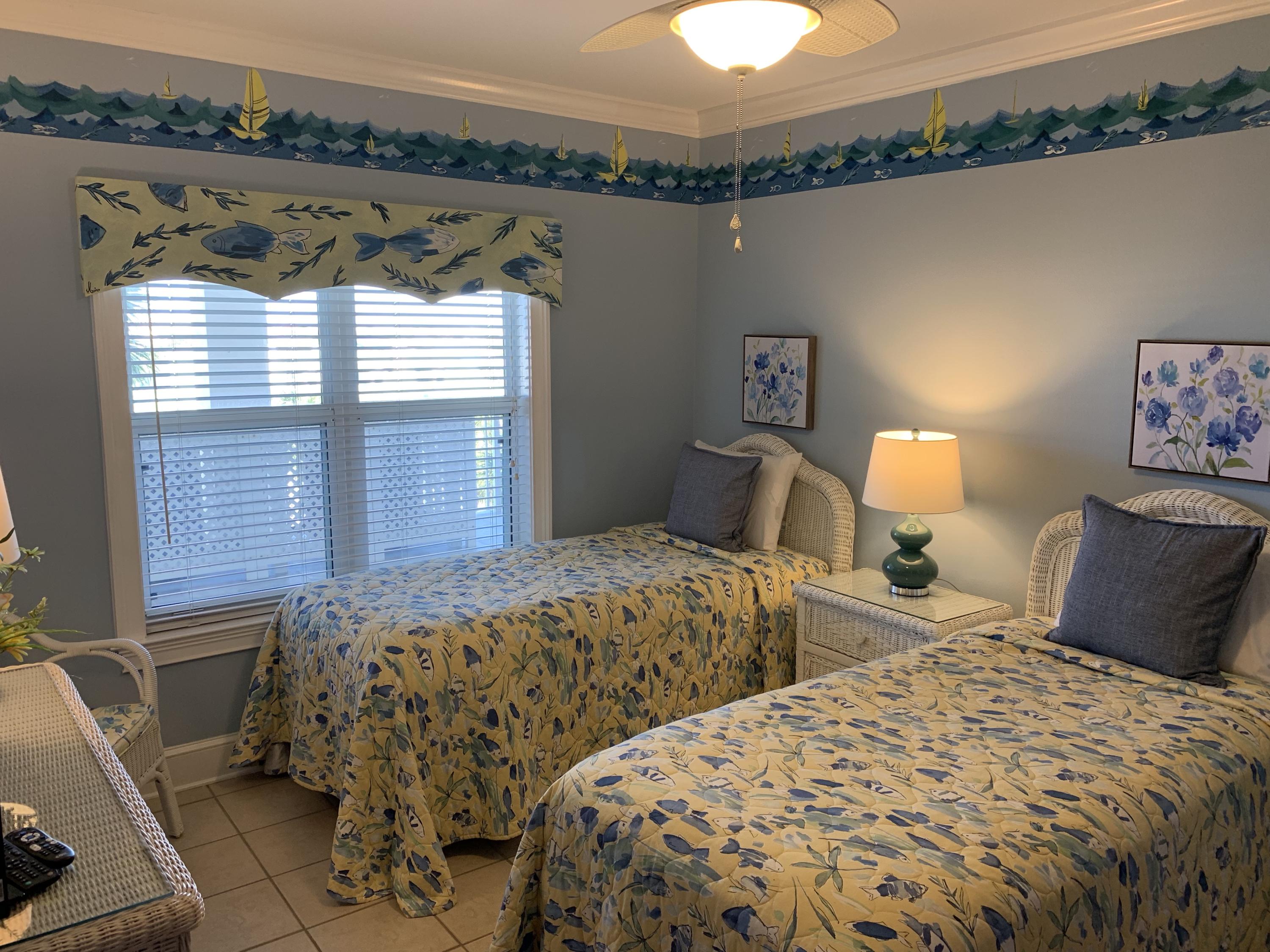 CRYSTAL DUNES CONDO - Residential