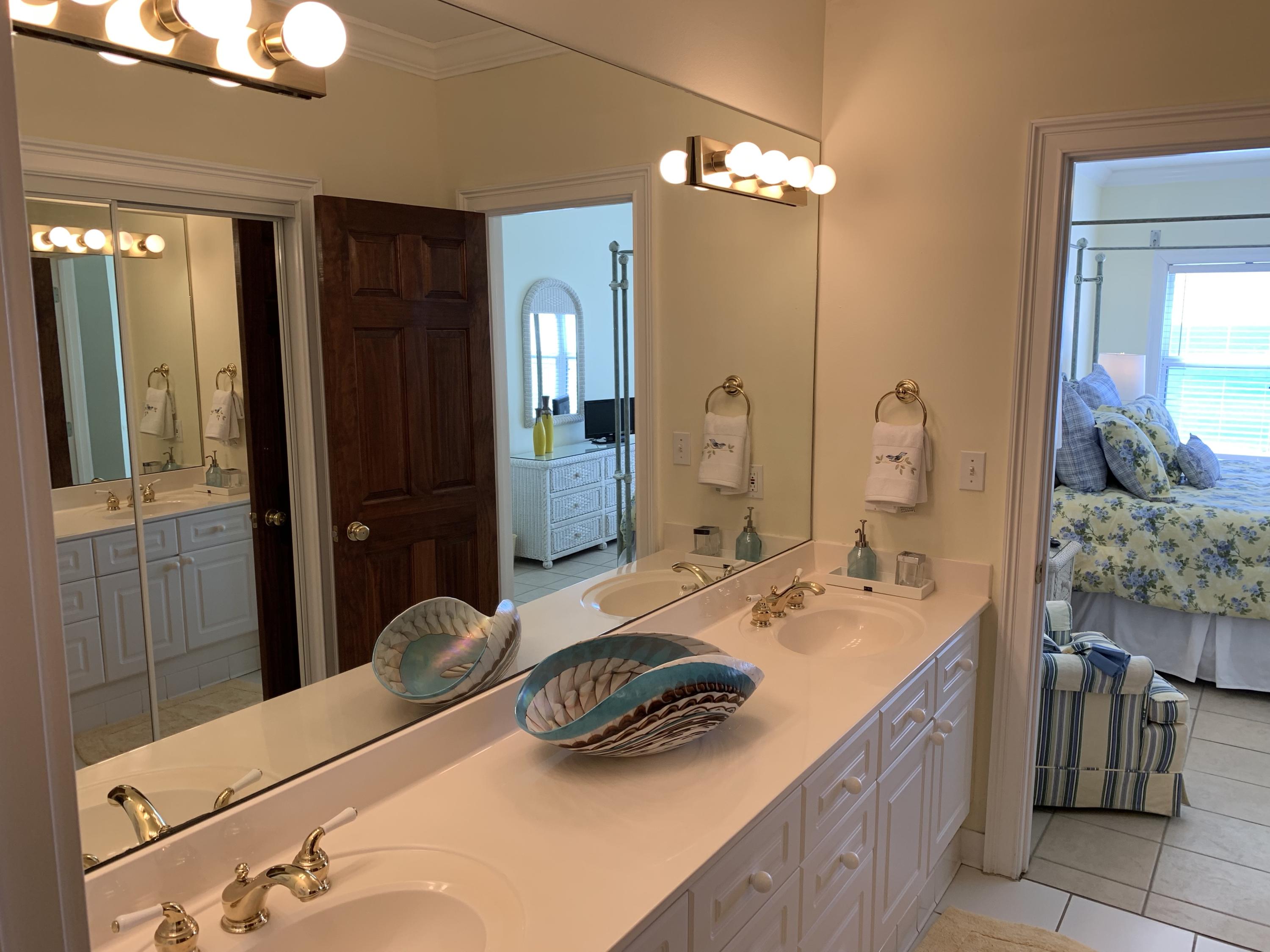 CRYSTAL DUNES CONDO - Residential