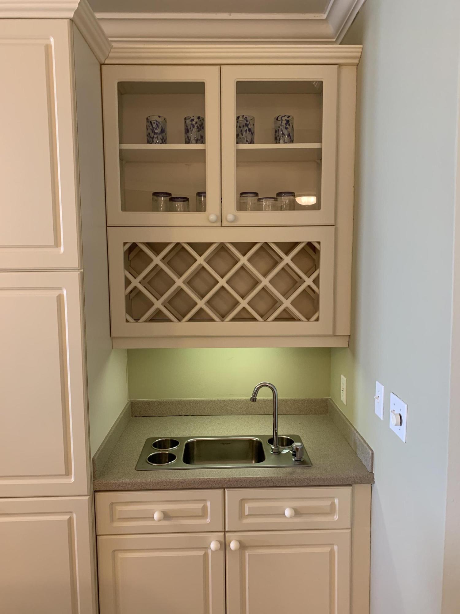 CRYSTAL DUNES CONDO - Residential