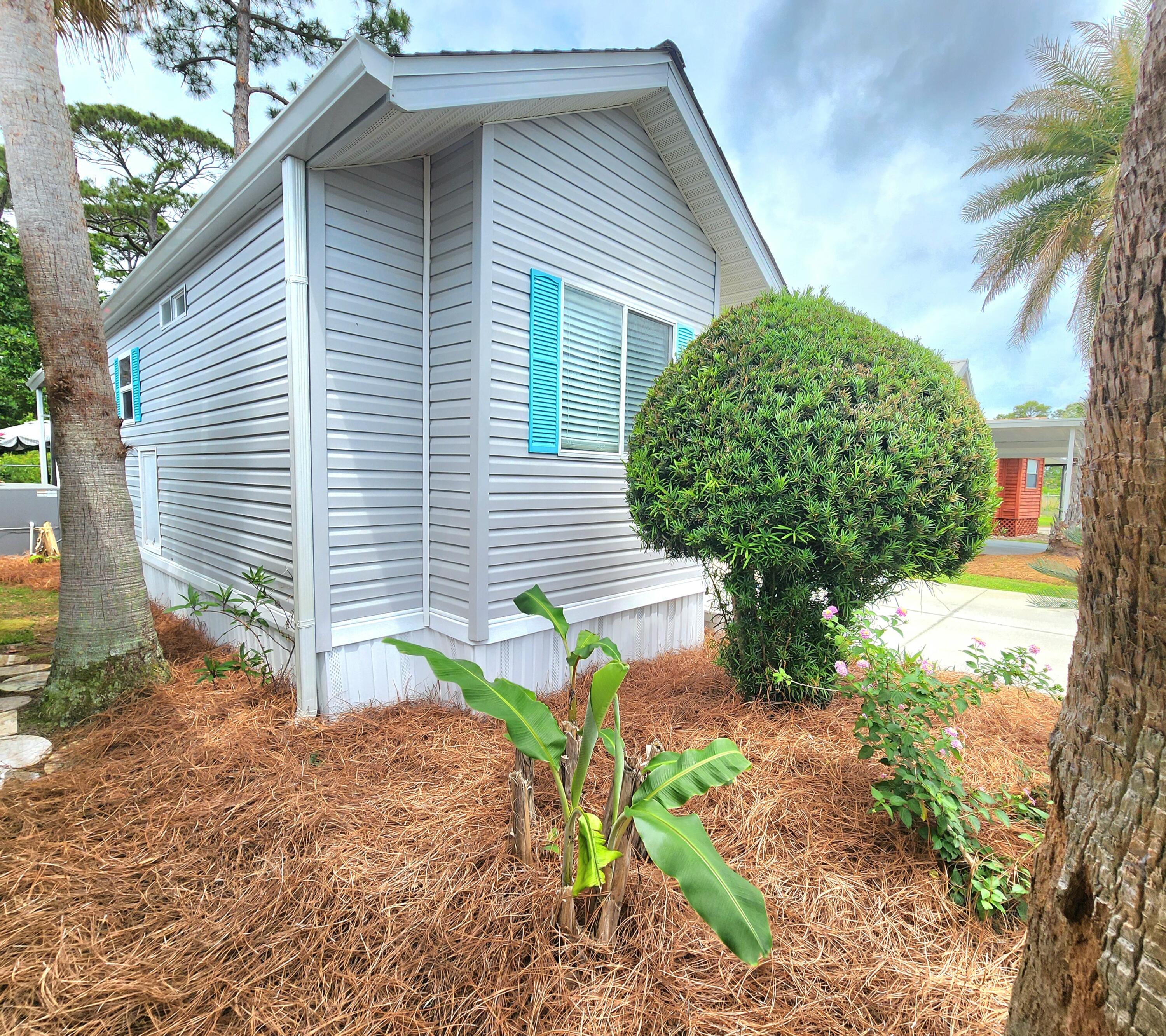 Emerald Pointe Resort - Residential