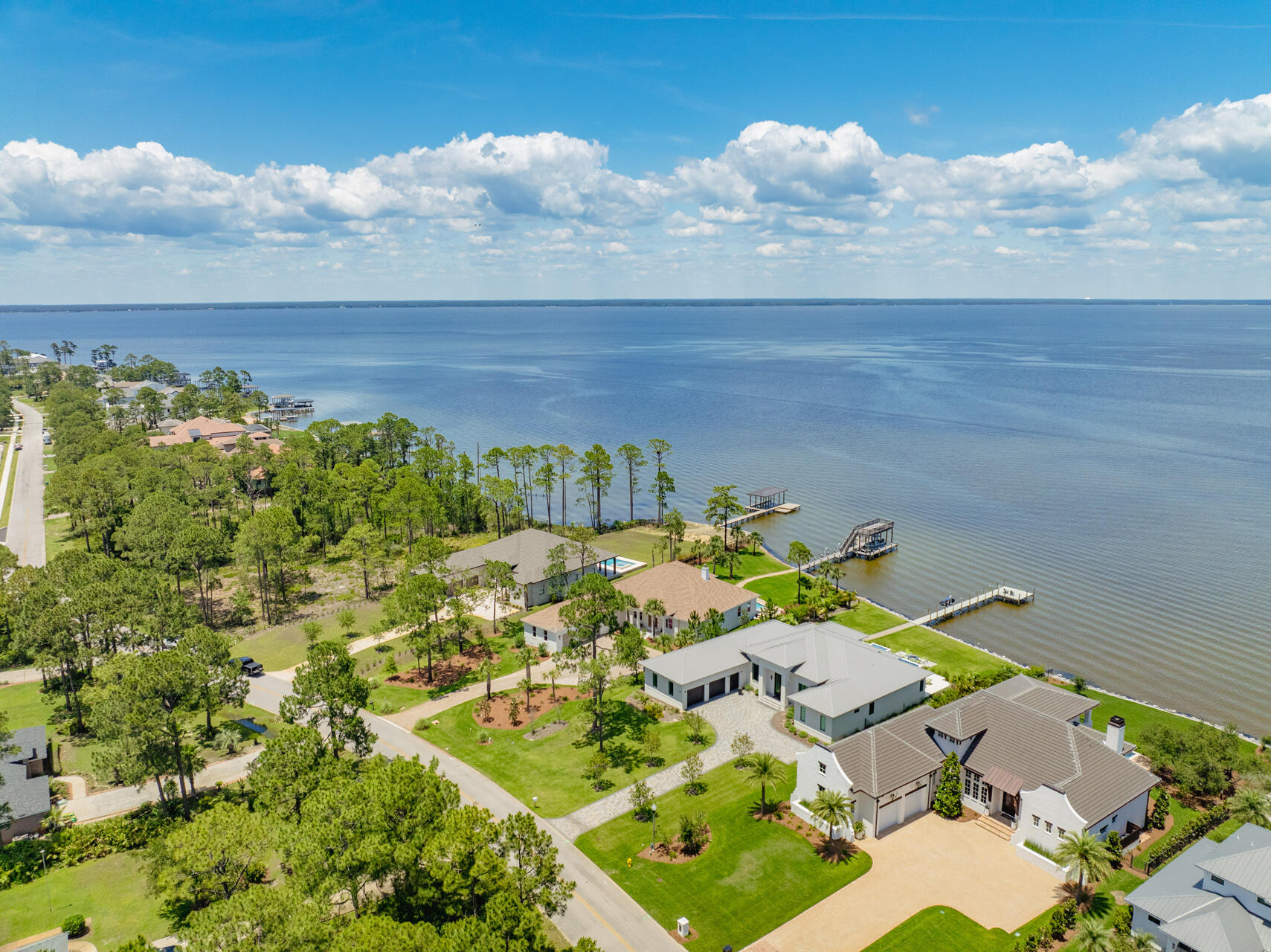 DRIFTWOOD ESTATES - Residential
