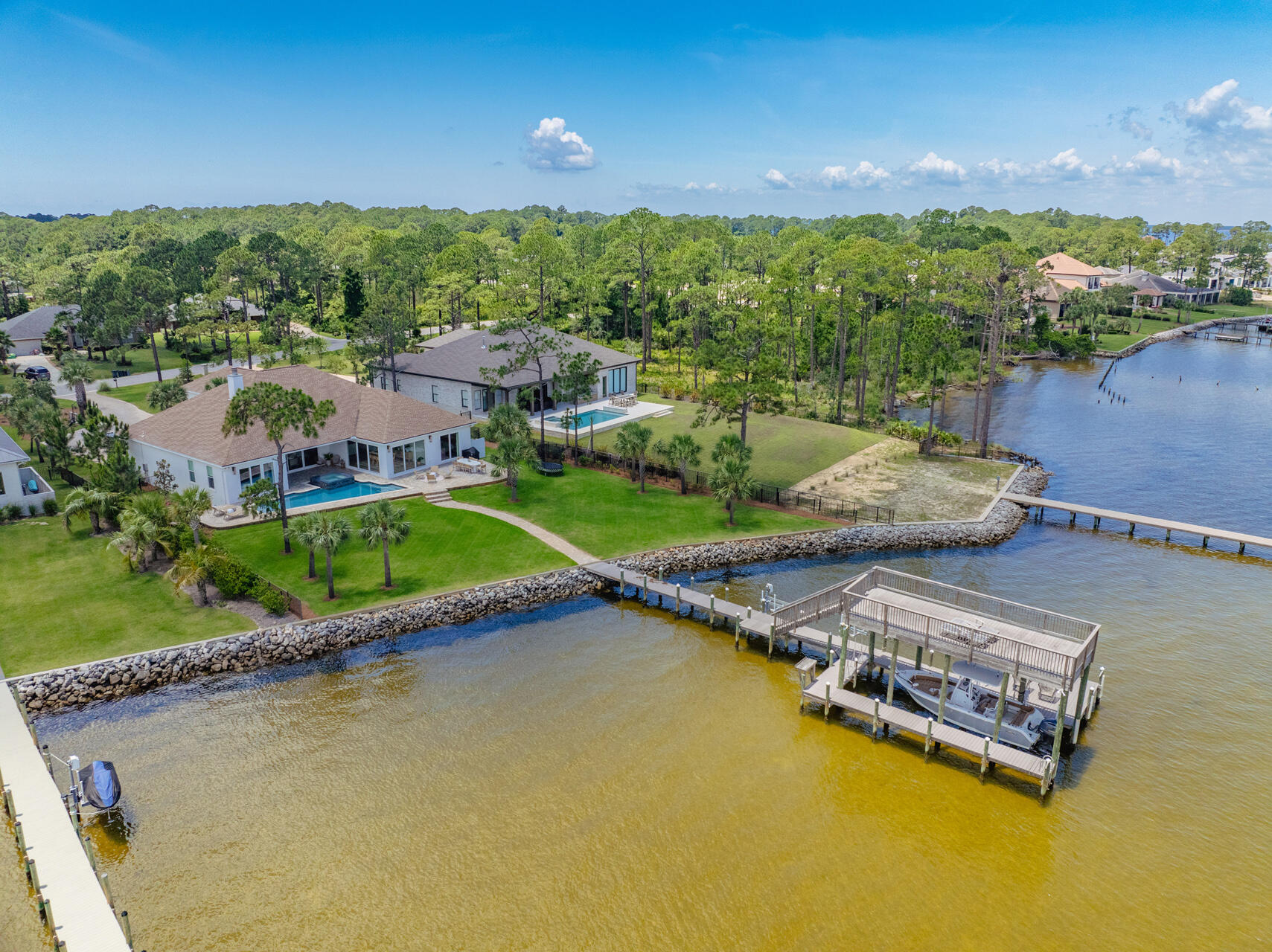 DRIFTWOOD ESTATES - Residential