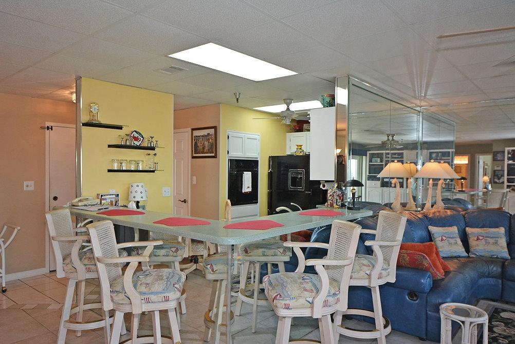 SUN KING TOWERS PH 1 - Residential