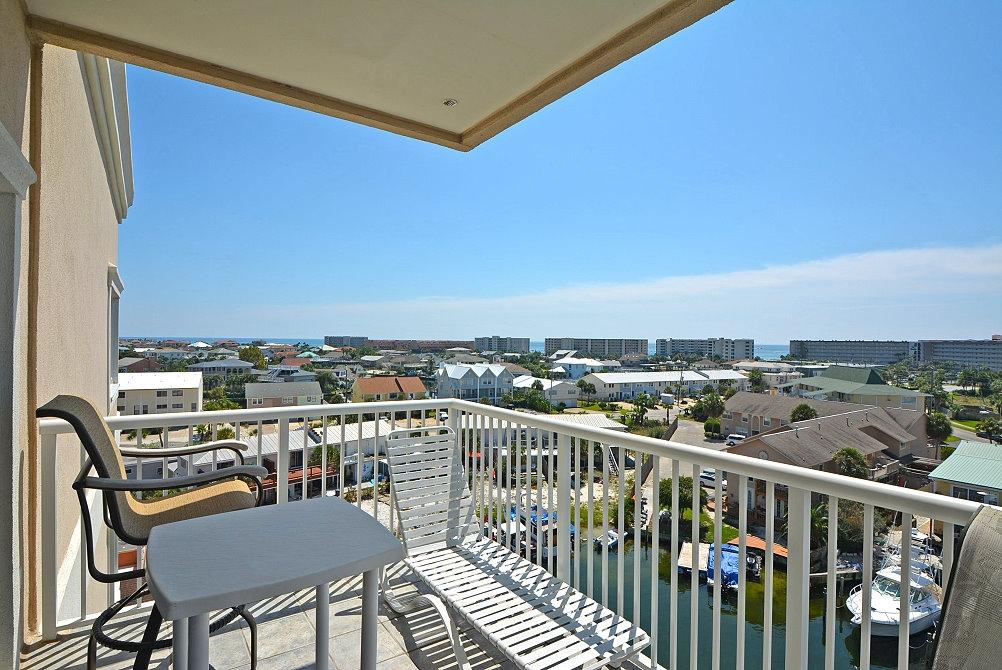 SUN KING TOWERS PH 1 - Residential