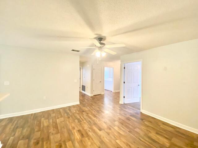 TRIPLE LAKES ESTATES - Residential Lease