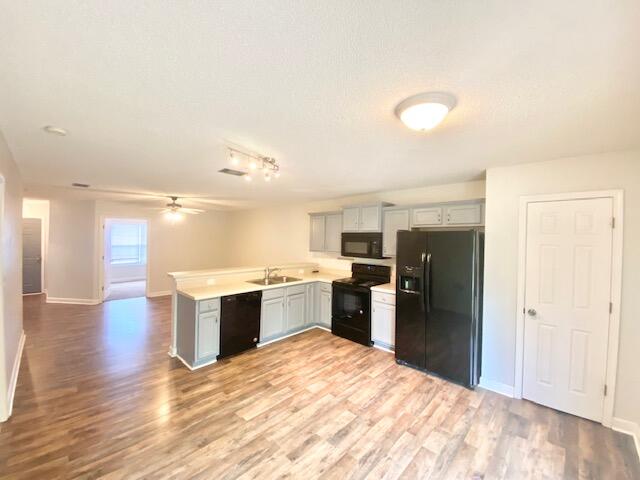 TRIPLE LAKES ESTATES - Residential Lease