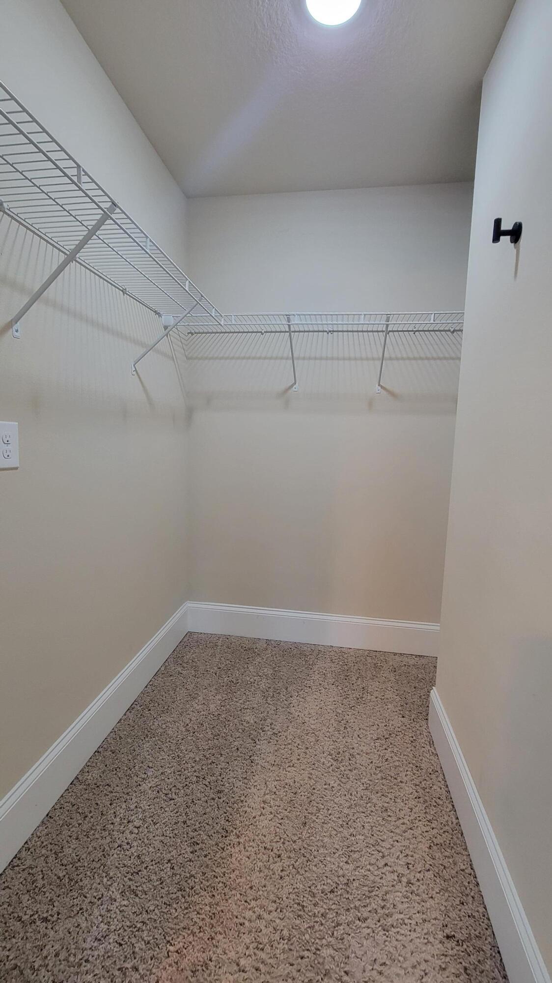 Mosaic Oaks - Residential Lease