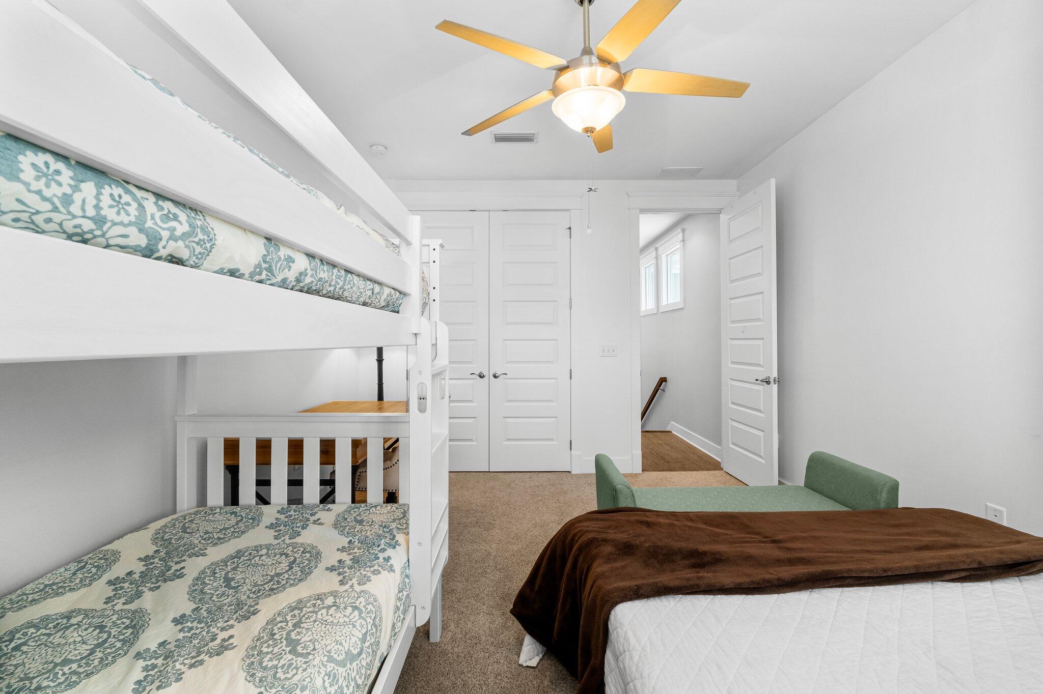 HIGHLAND PARKS - Residential