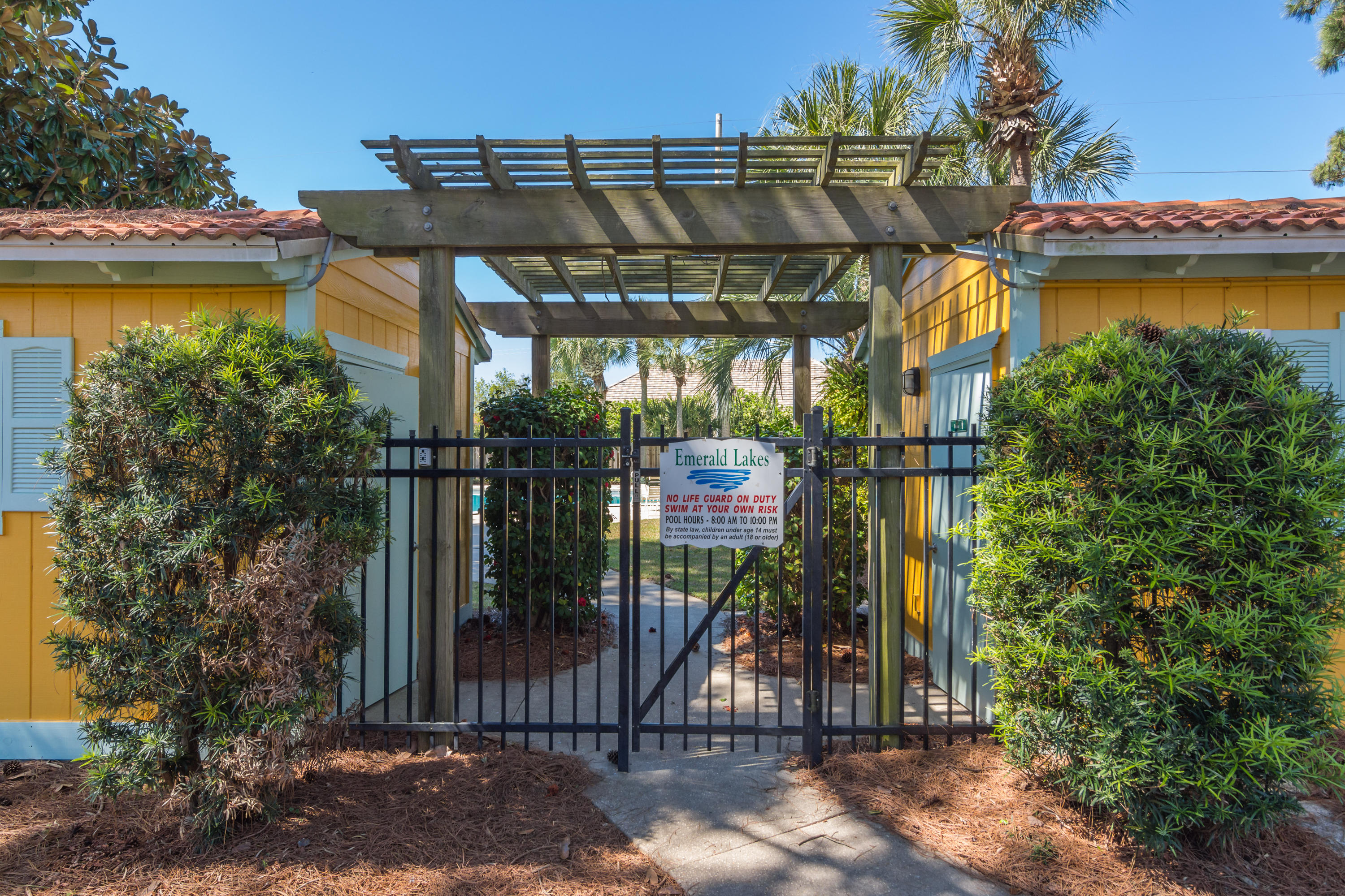 EMERALD LAKES PH 2 - Residential