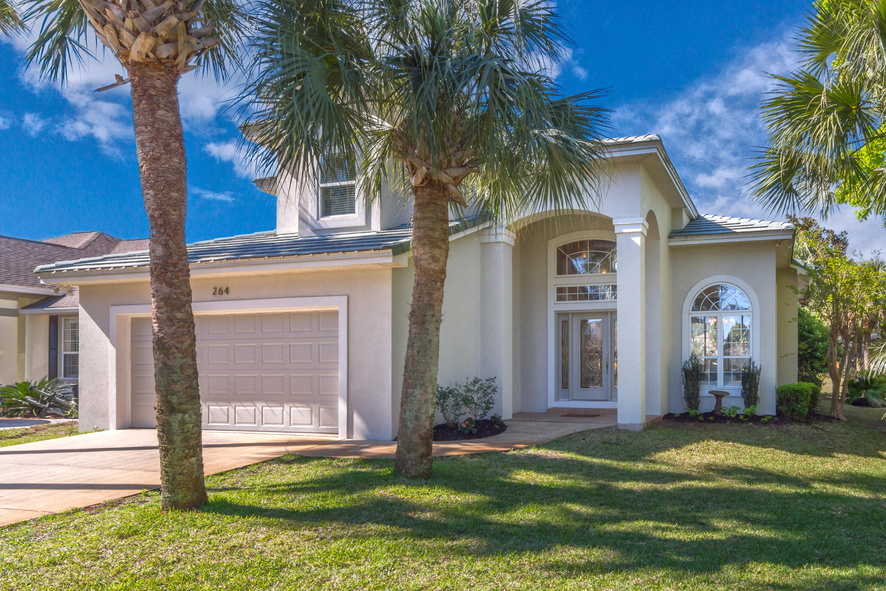 EMERALD LAKES PH 2 - Residential