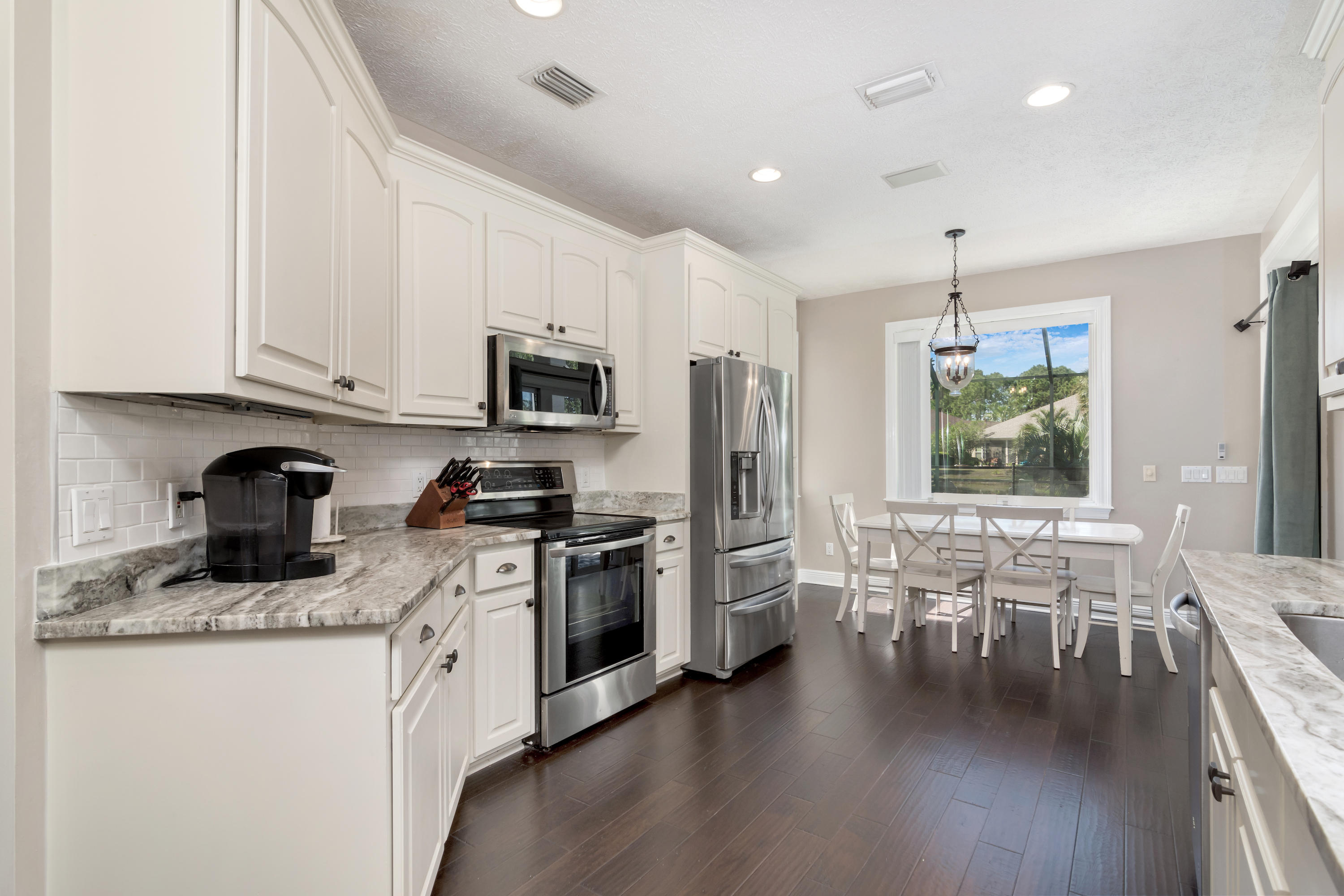 EMERALD LAKES PH 2 - Residential