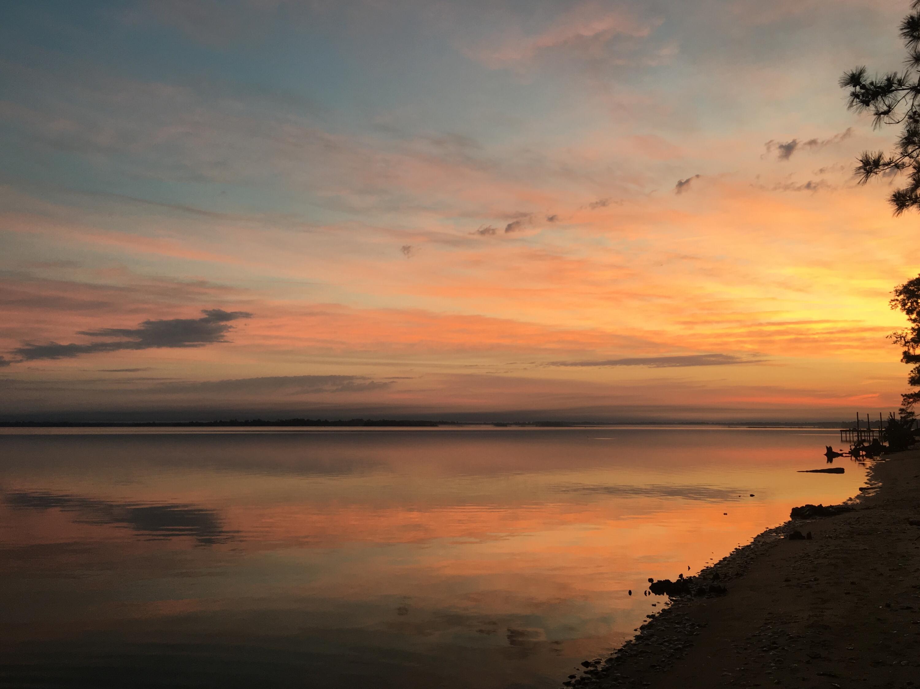 MAGNOLIA BEACH - Land