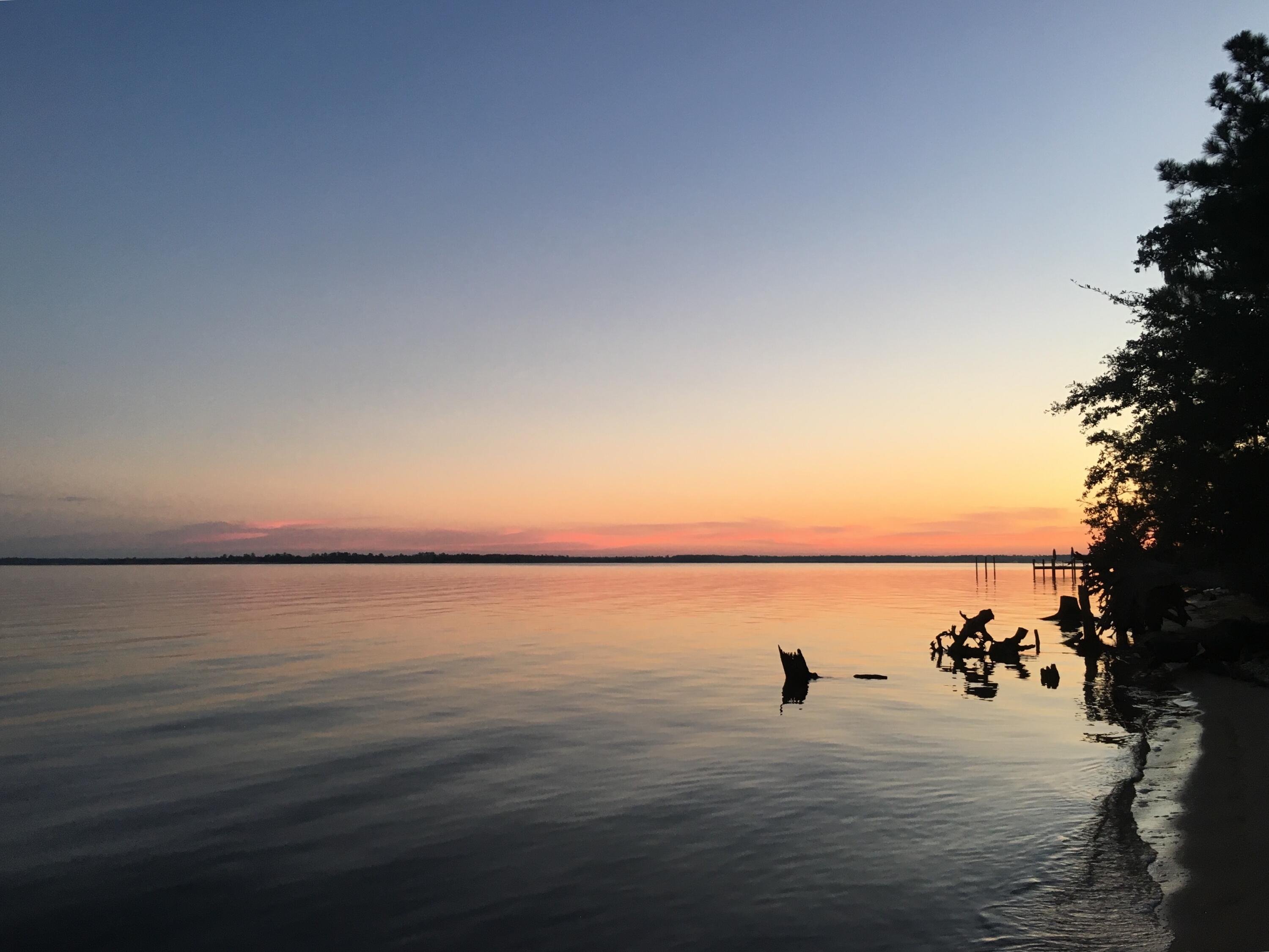 MAGNOLIA BEACH - Land