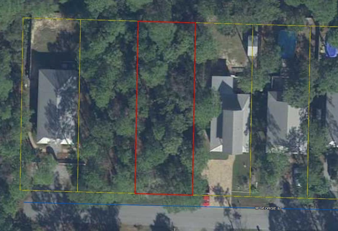 MAGNOLIA BEACH - Land