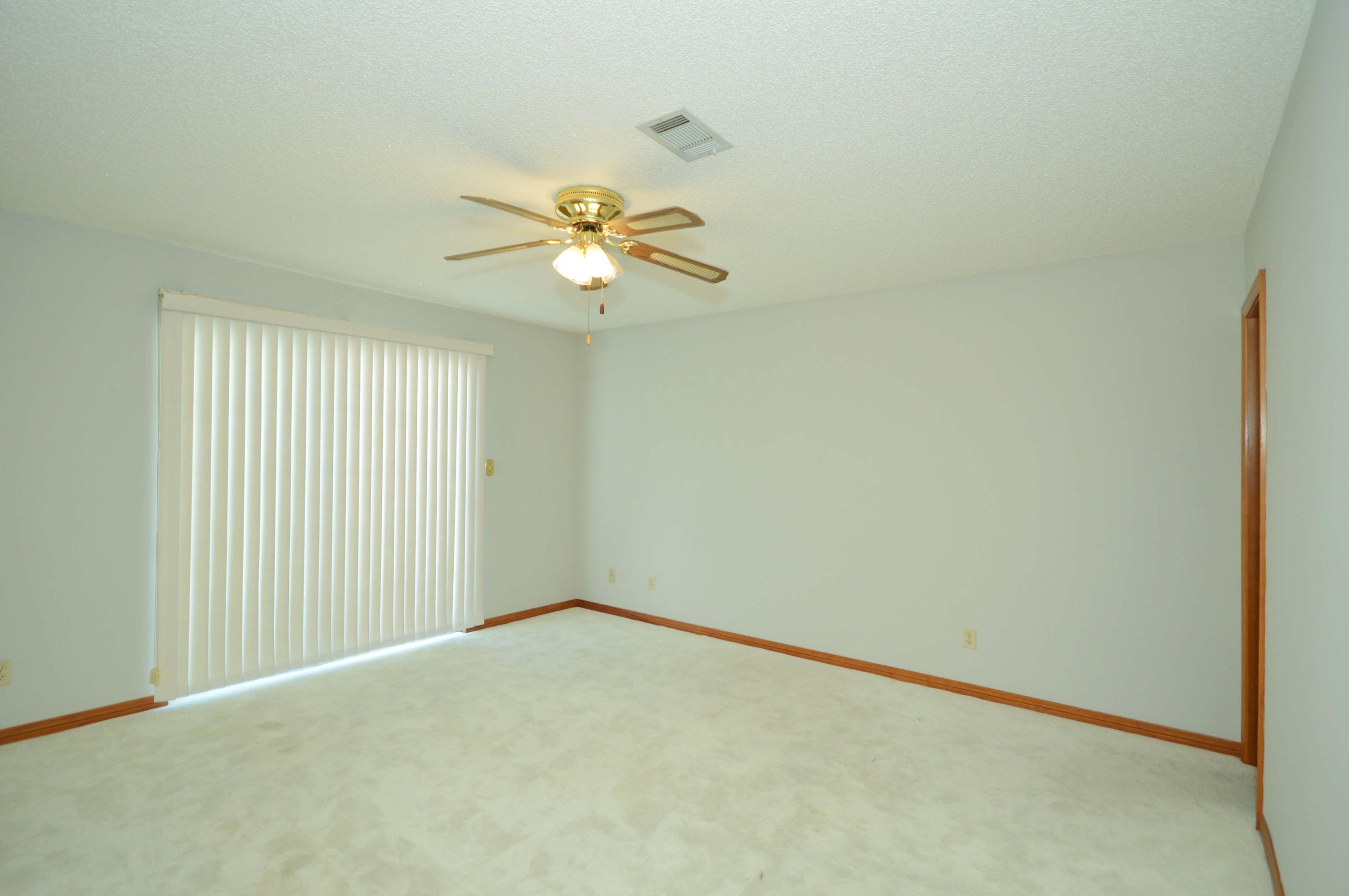 PRITCHARD POINT - Residential