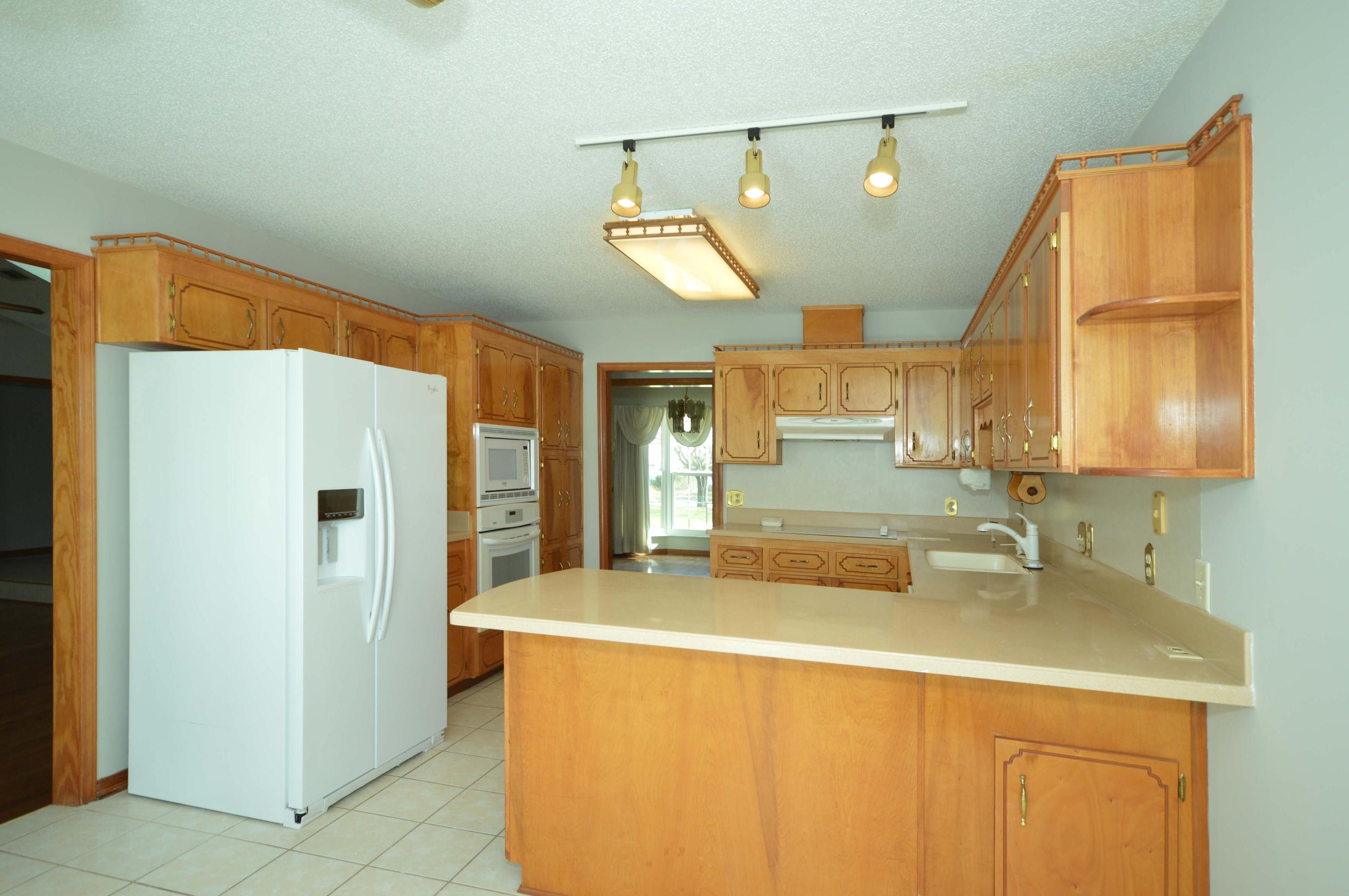 PRITCHARD POINT - Residential