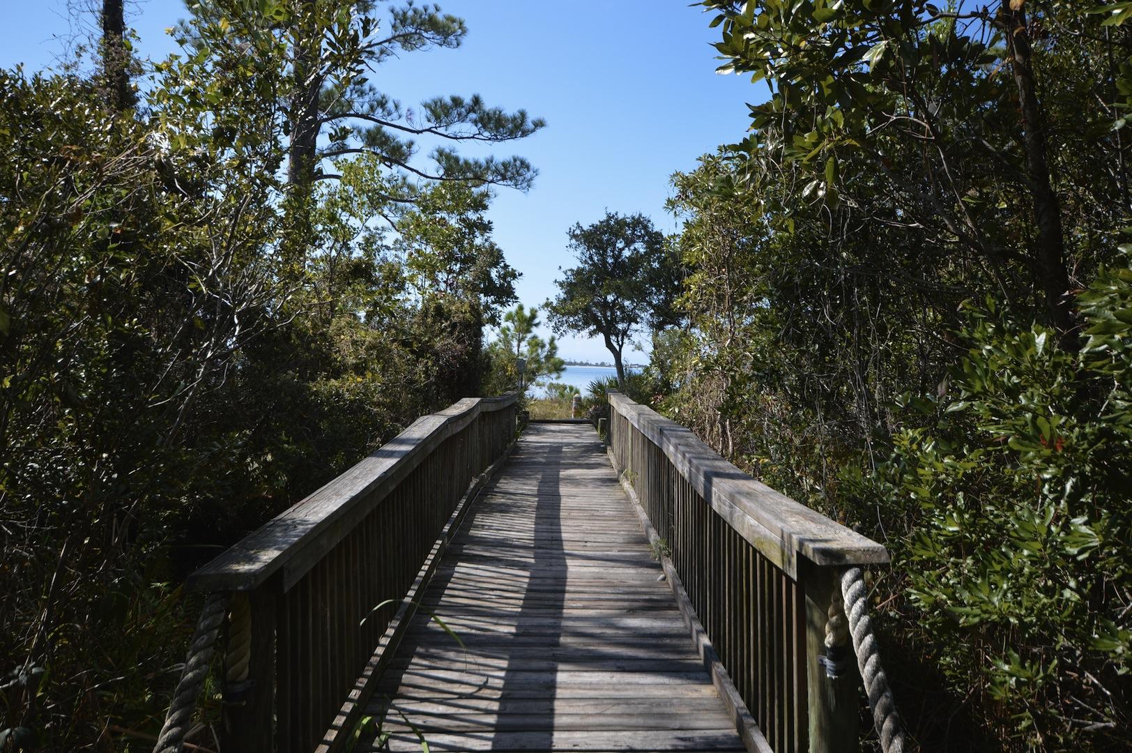 PRITCHARD POINT - Residential