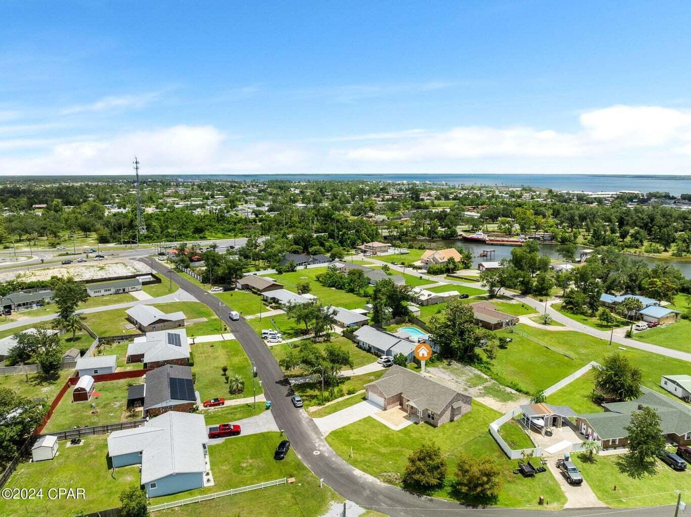 CROWN POINT - Residential